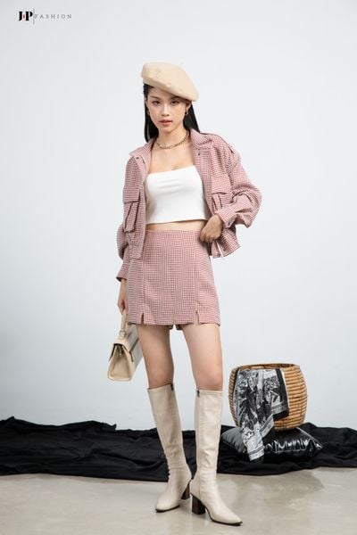 color_ Kem họa tiết đỏ