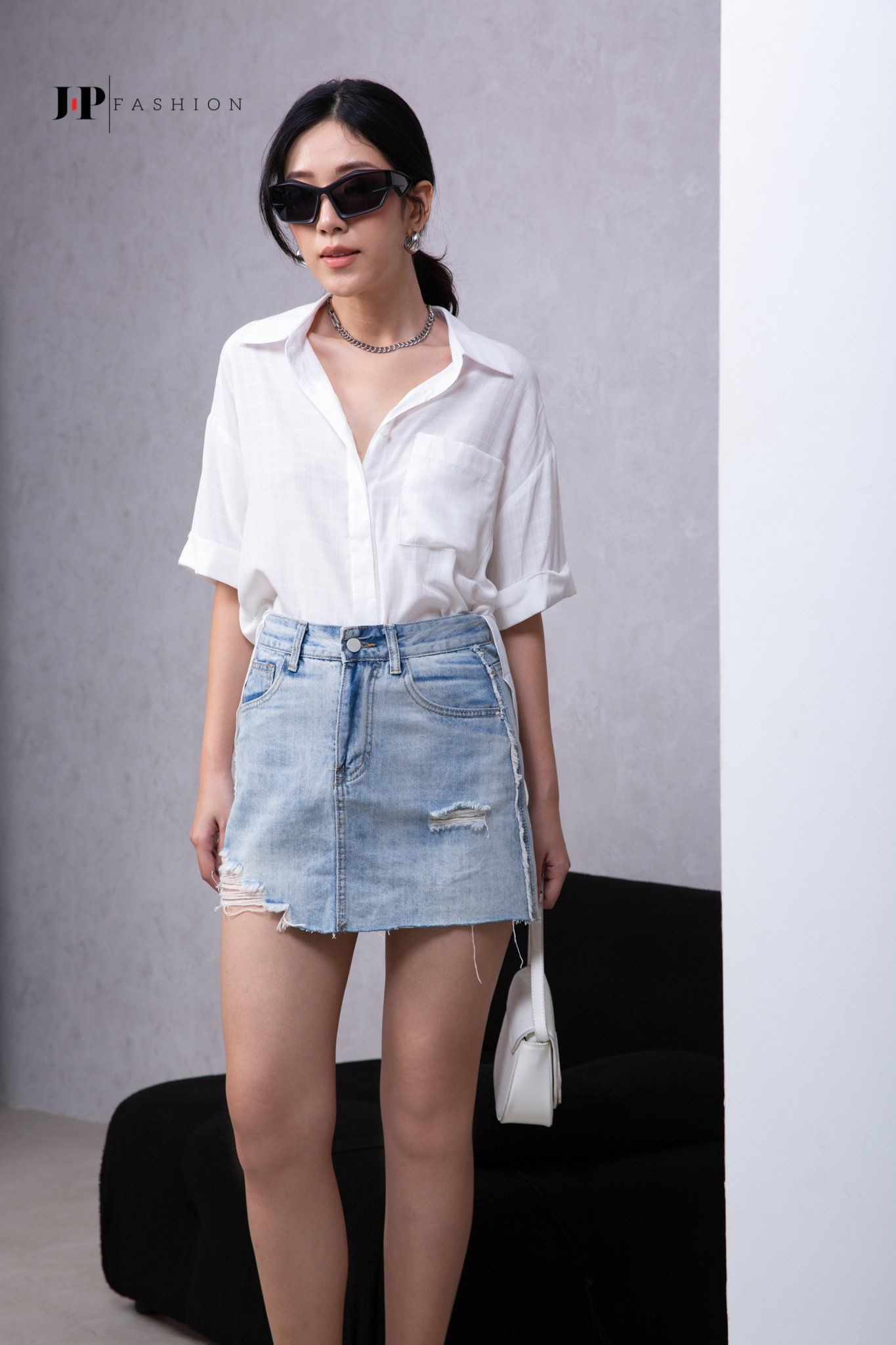 Sơ mi lụa ngắn tay