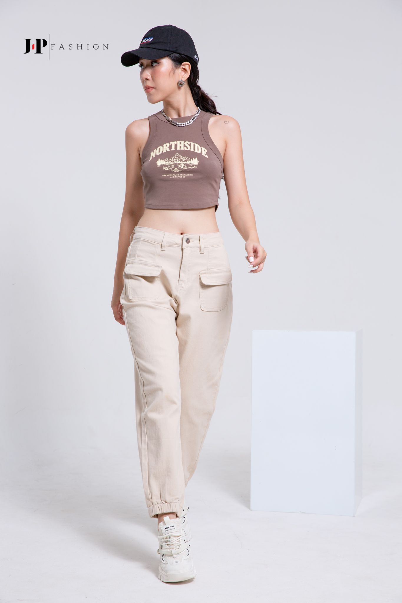 Quần jogger nữ