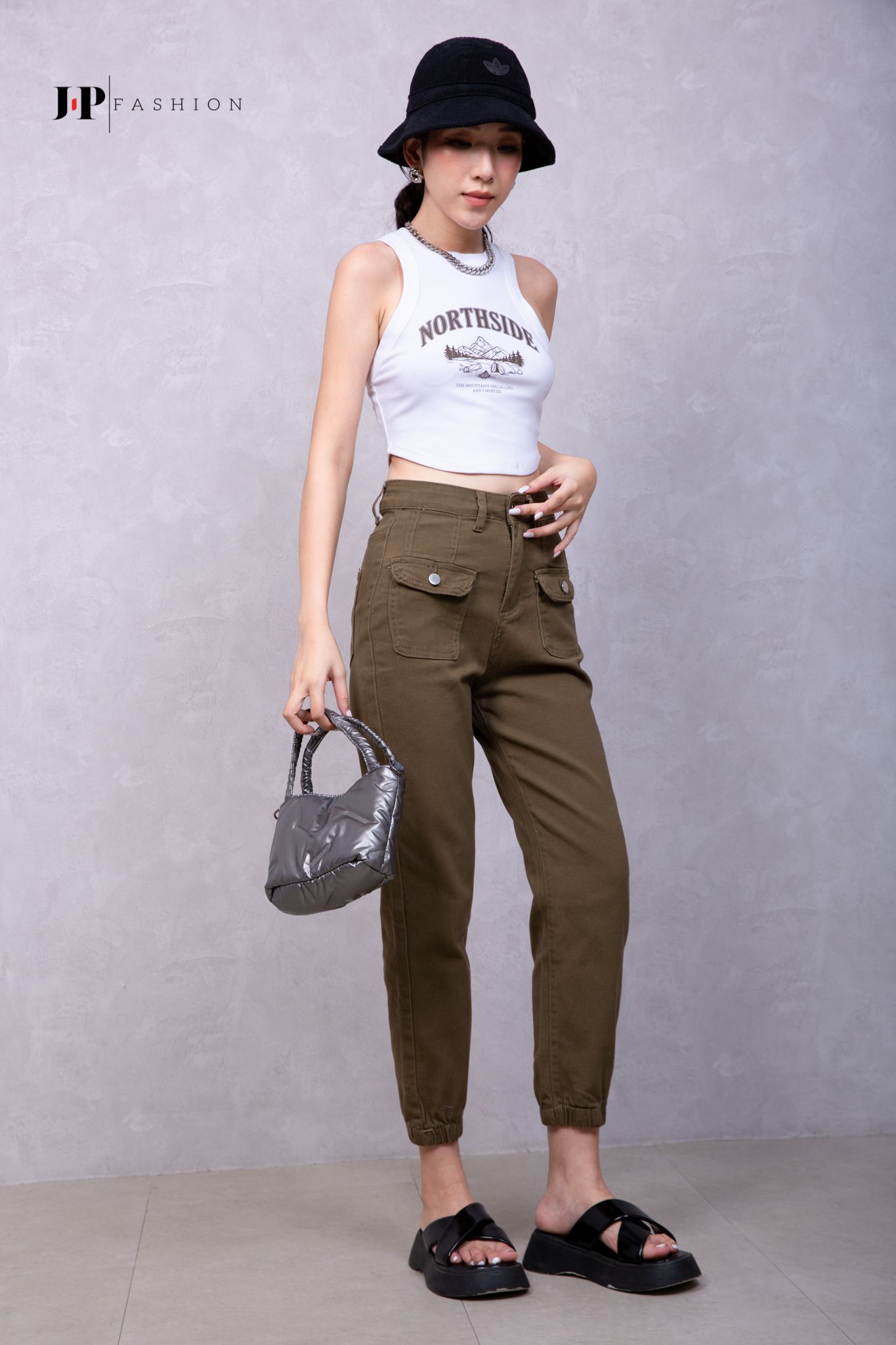Quần jogger nữ