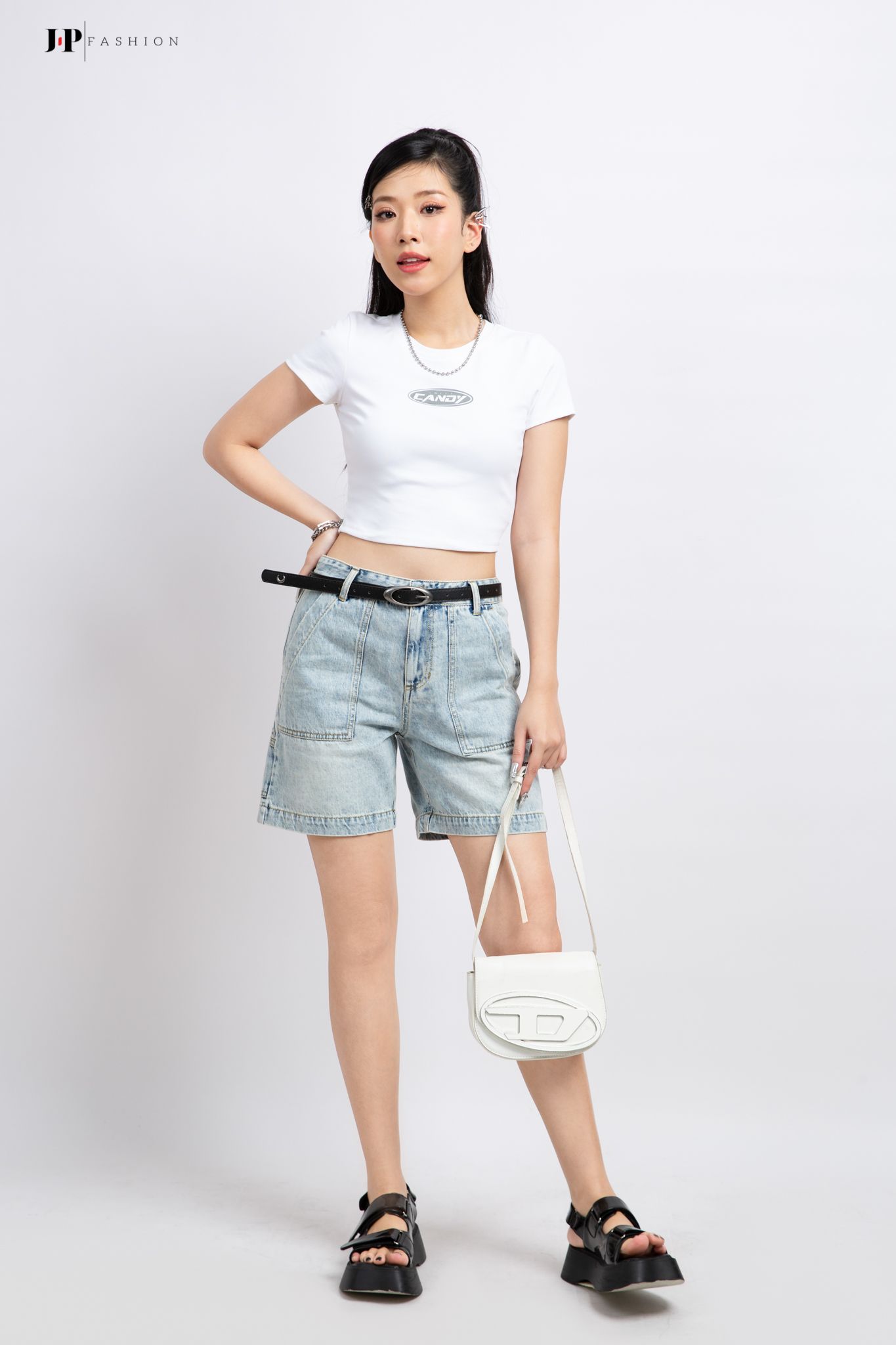 Áo thun croptop ngắn tay