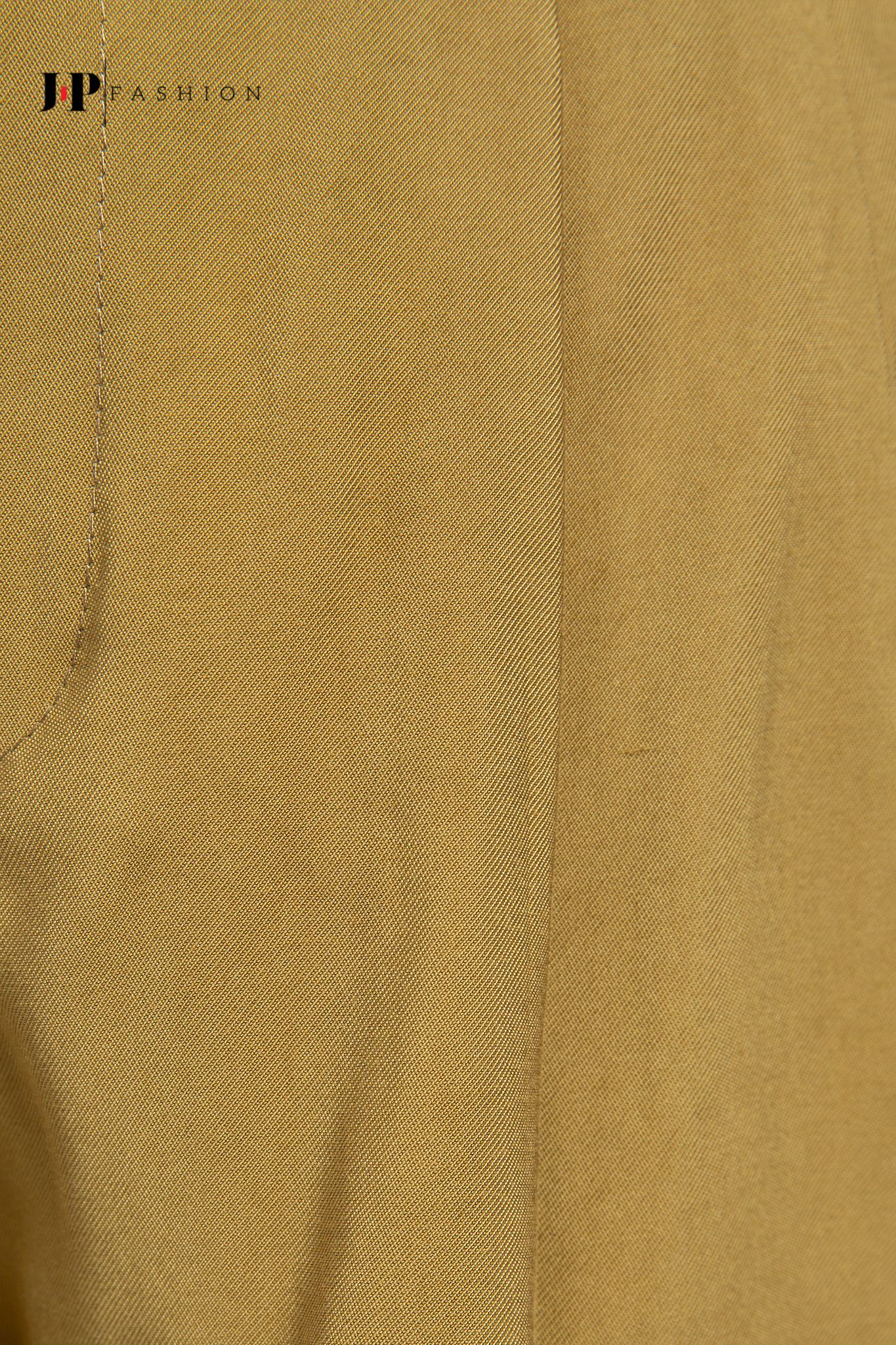 Quần short ngắn