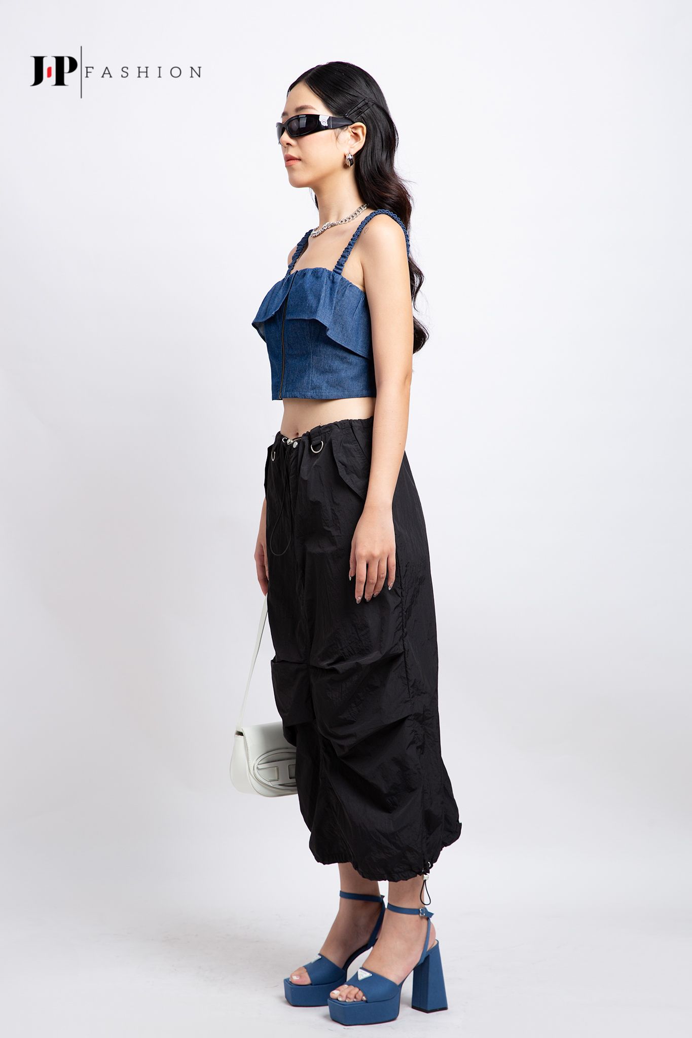 Váy midi nữ