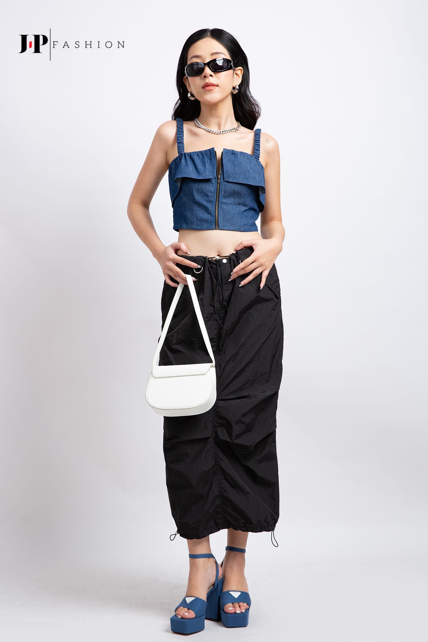 Áo hai dây croptop
