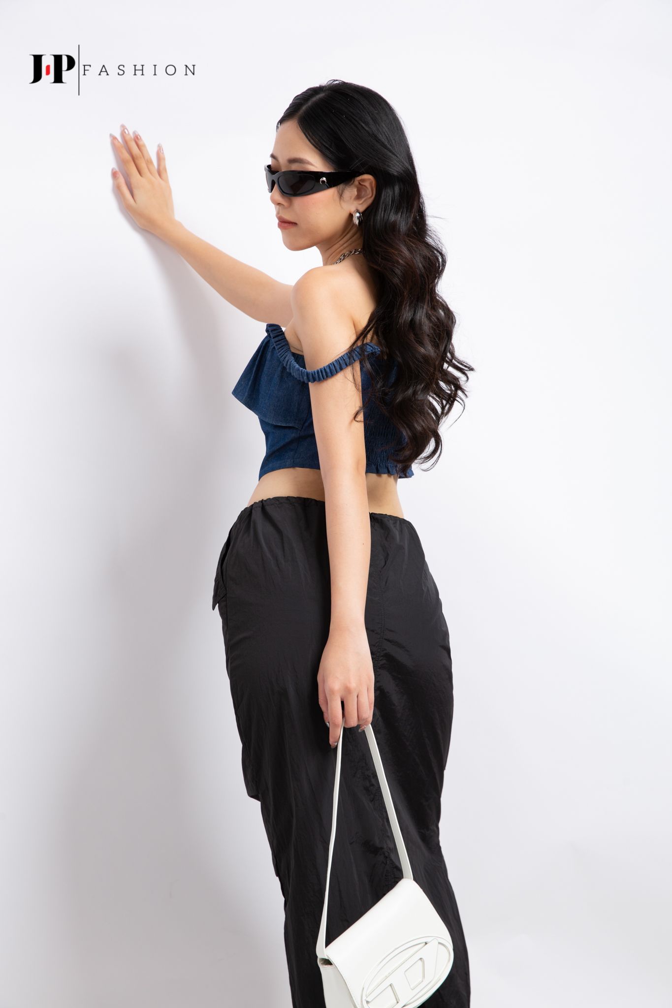Váy midi nữ