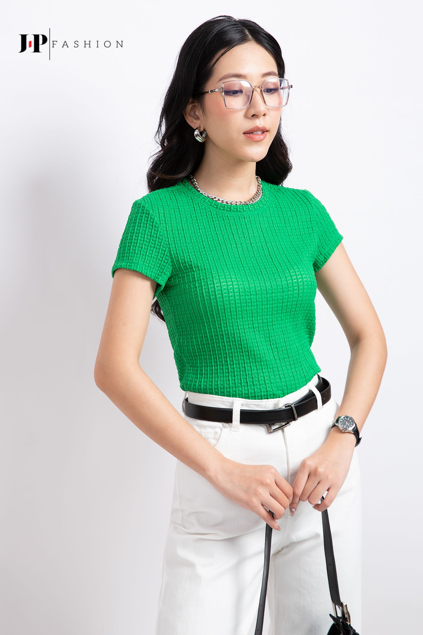 Áo thun ngắn tay
