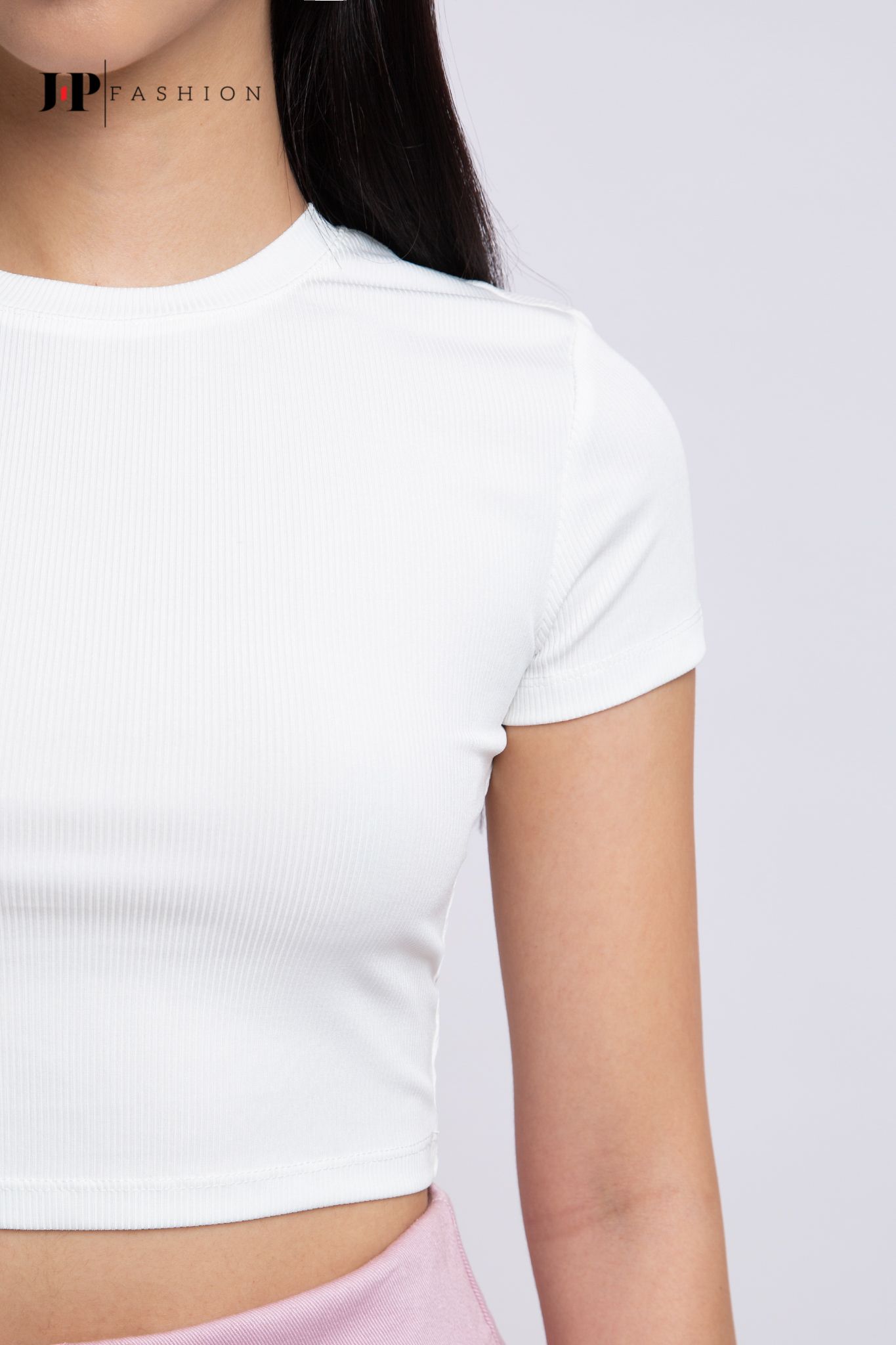 Áo thun croptop