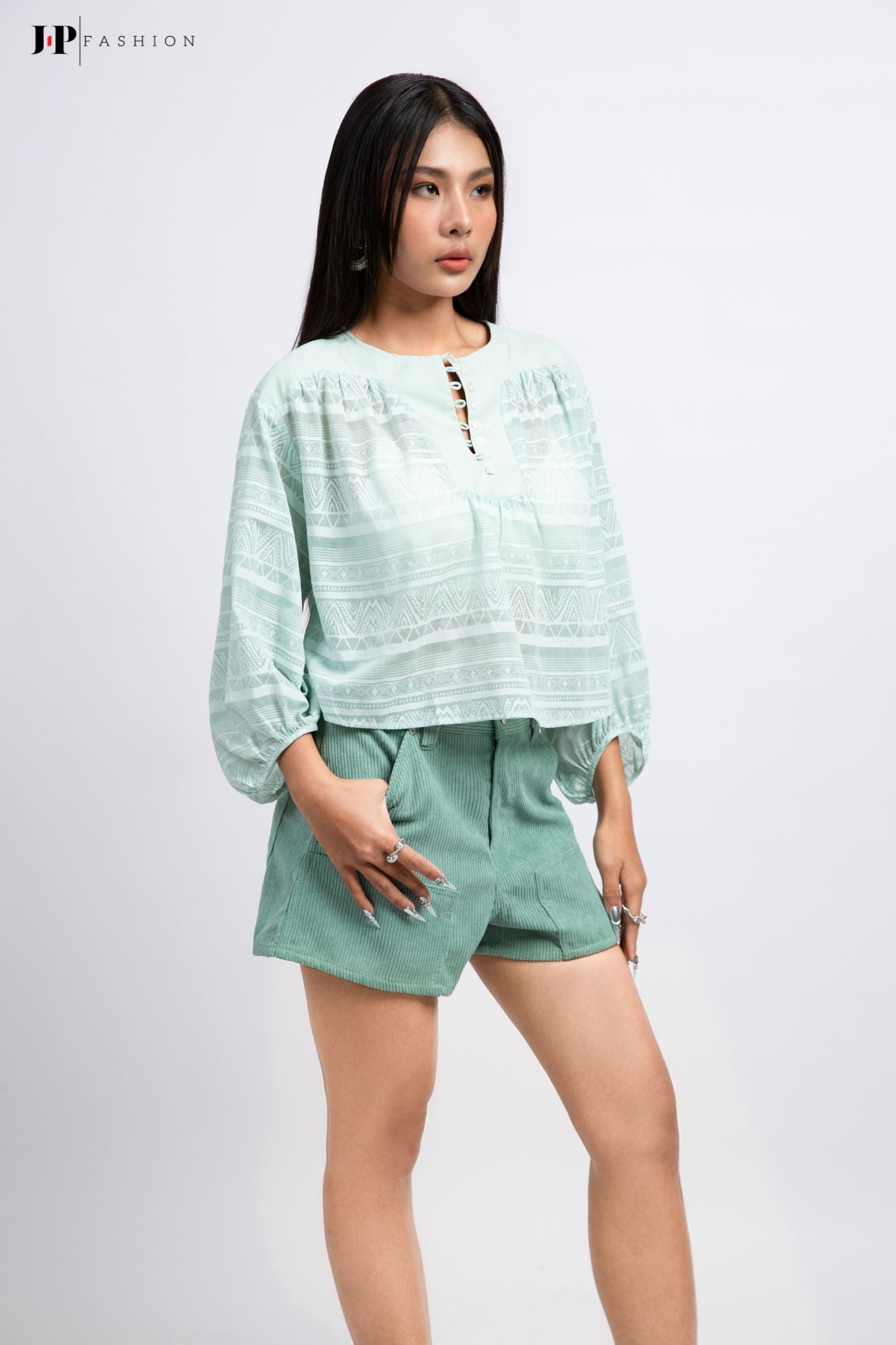 Áo babydoll dài tay 10609045