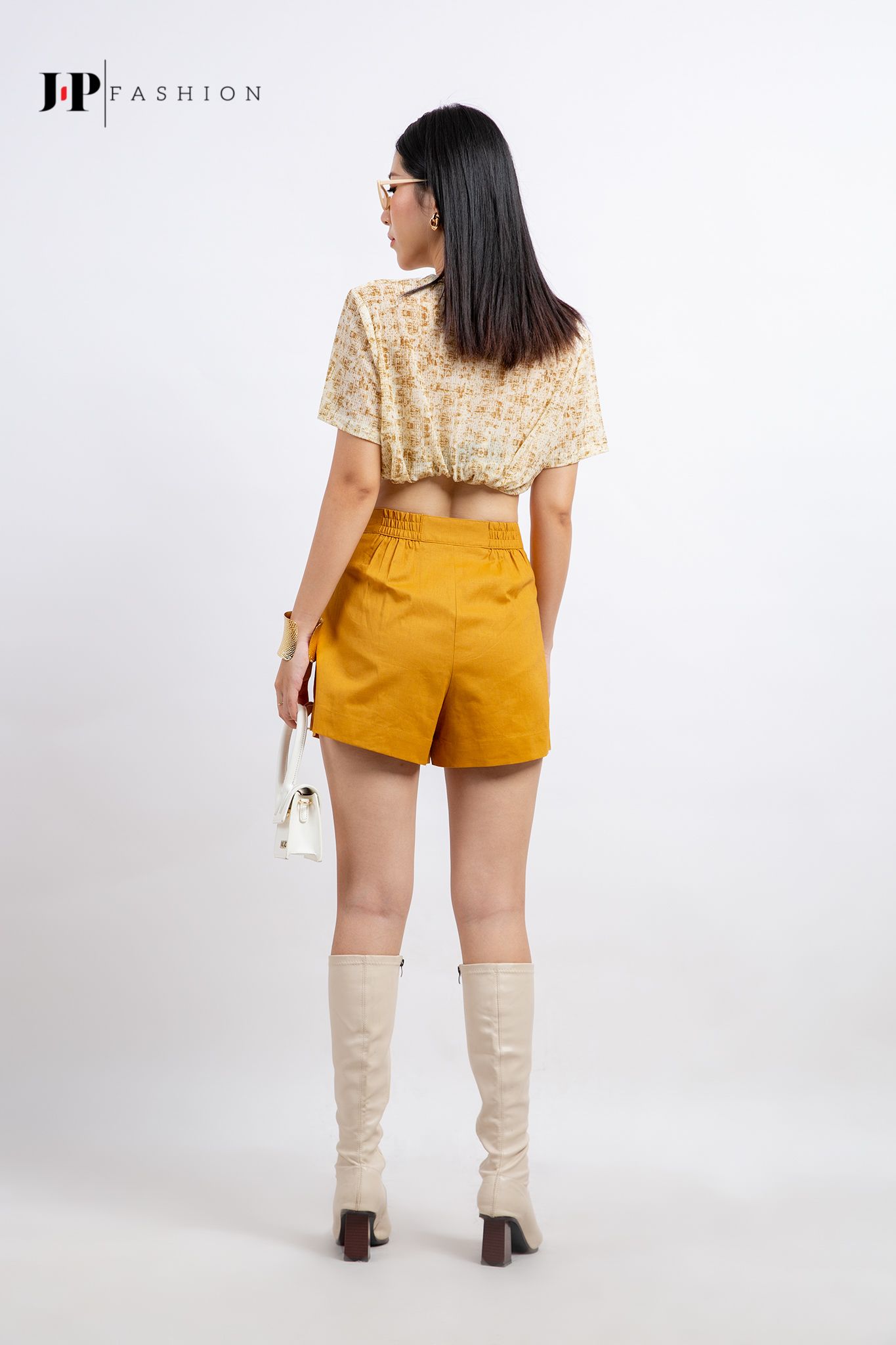 Quần short nữ