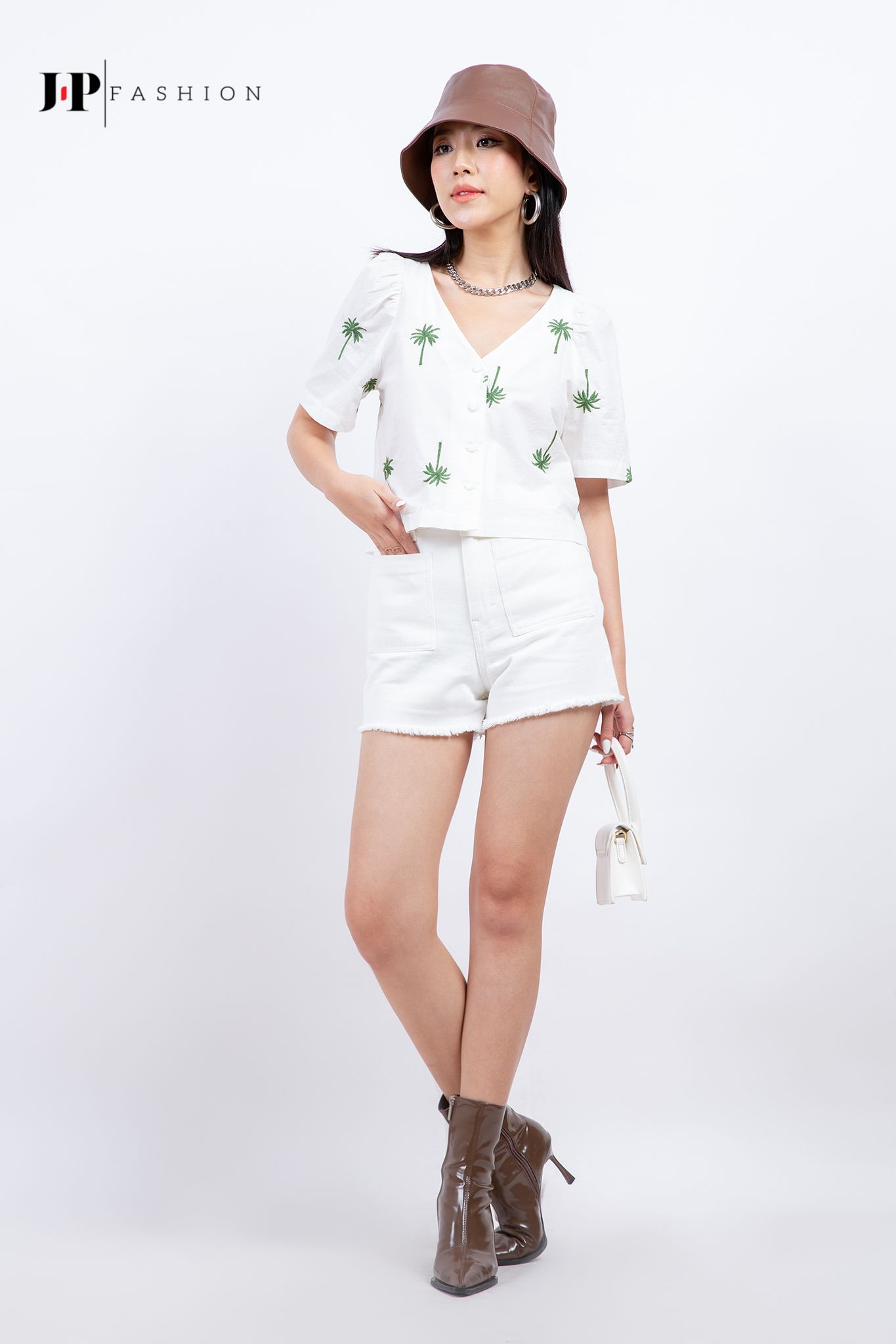 Quần short ngắn kaki