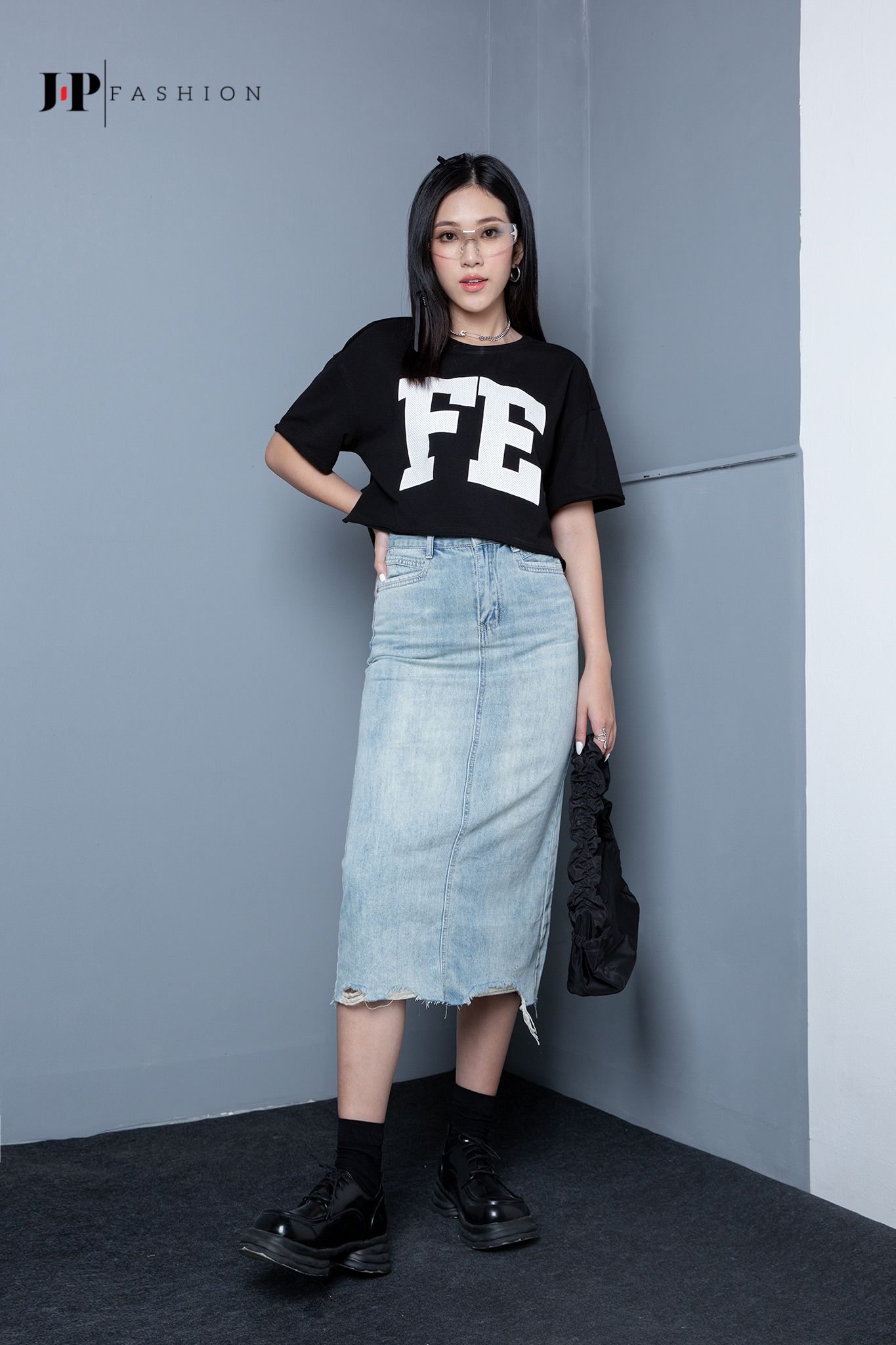 Thun croptop ngắn tay