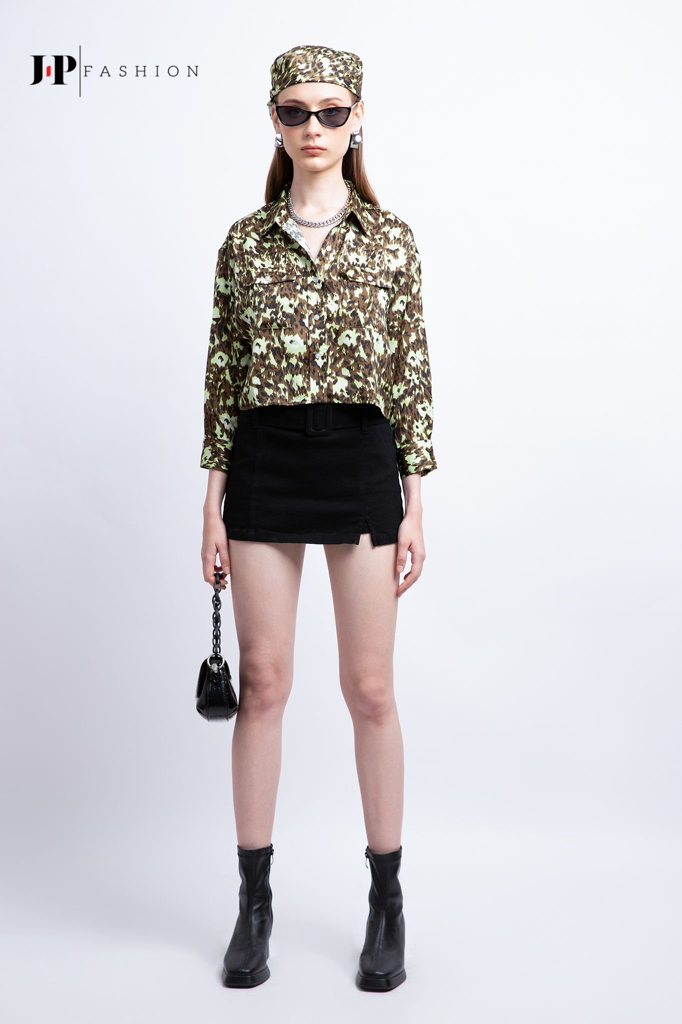 Sơ mi croptop dài tay