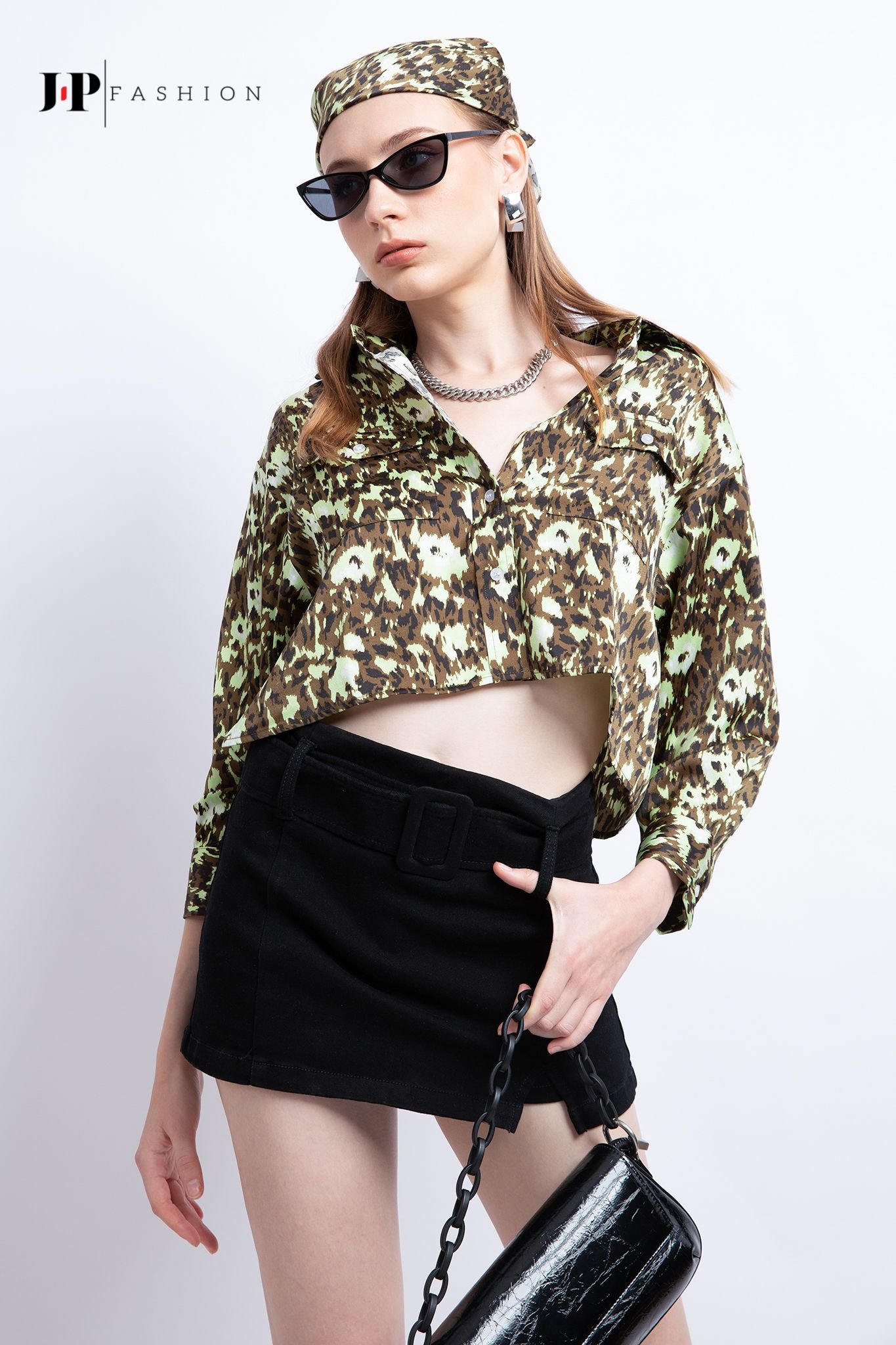 Sơ mi croptop dài tay