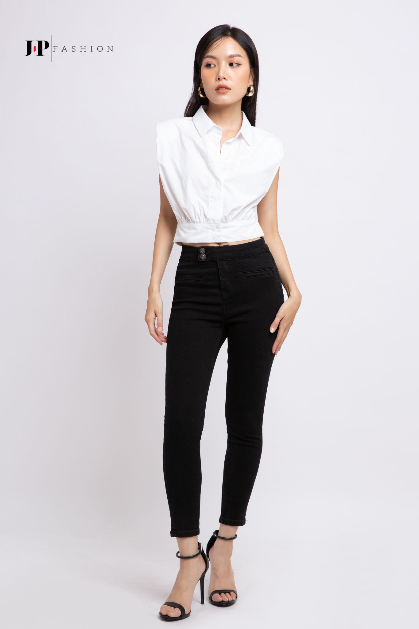 Quần jeans ống ôm