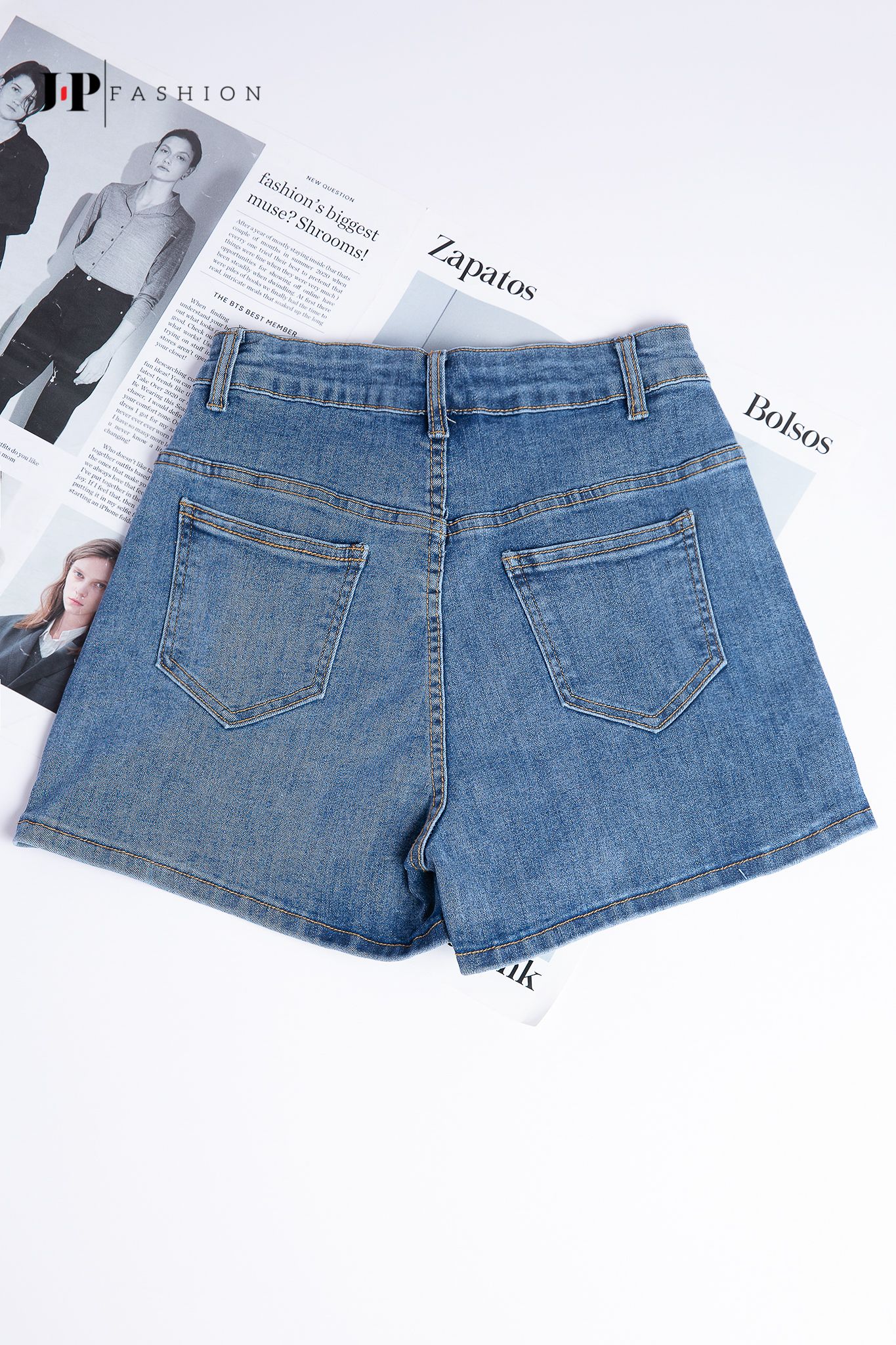 Quần short váy