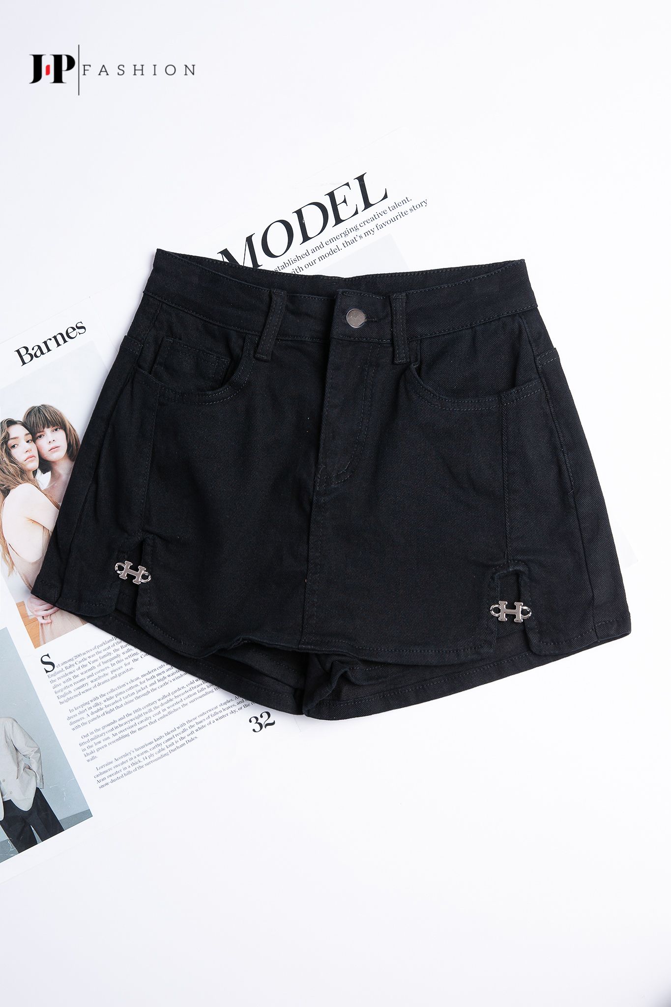 Quần short váy