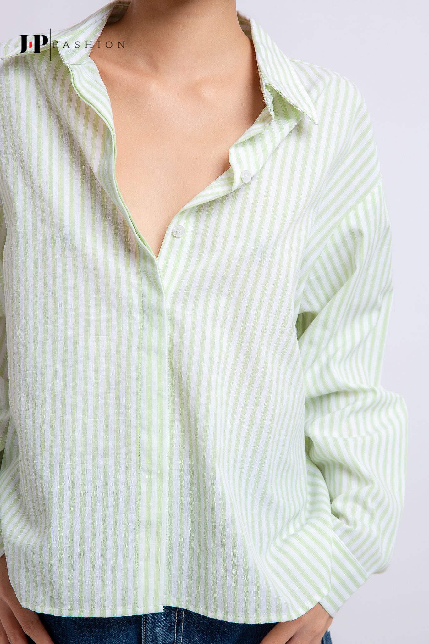 Sơ mi form rộng 10608158