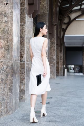 Đầm kiểu sát nách
