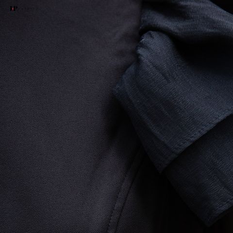 Đầm kiểu ngắn tay