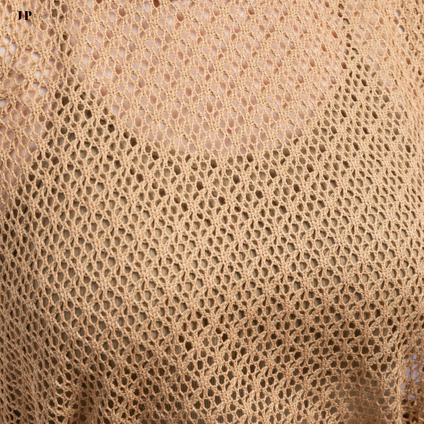 Áo thun lưới phối nón