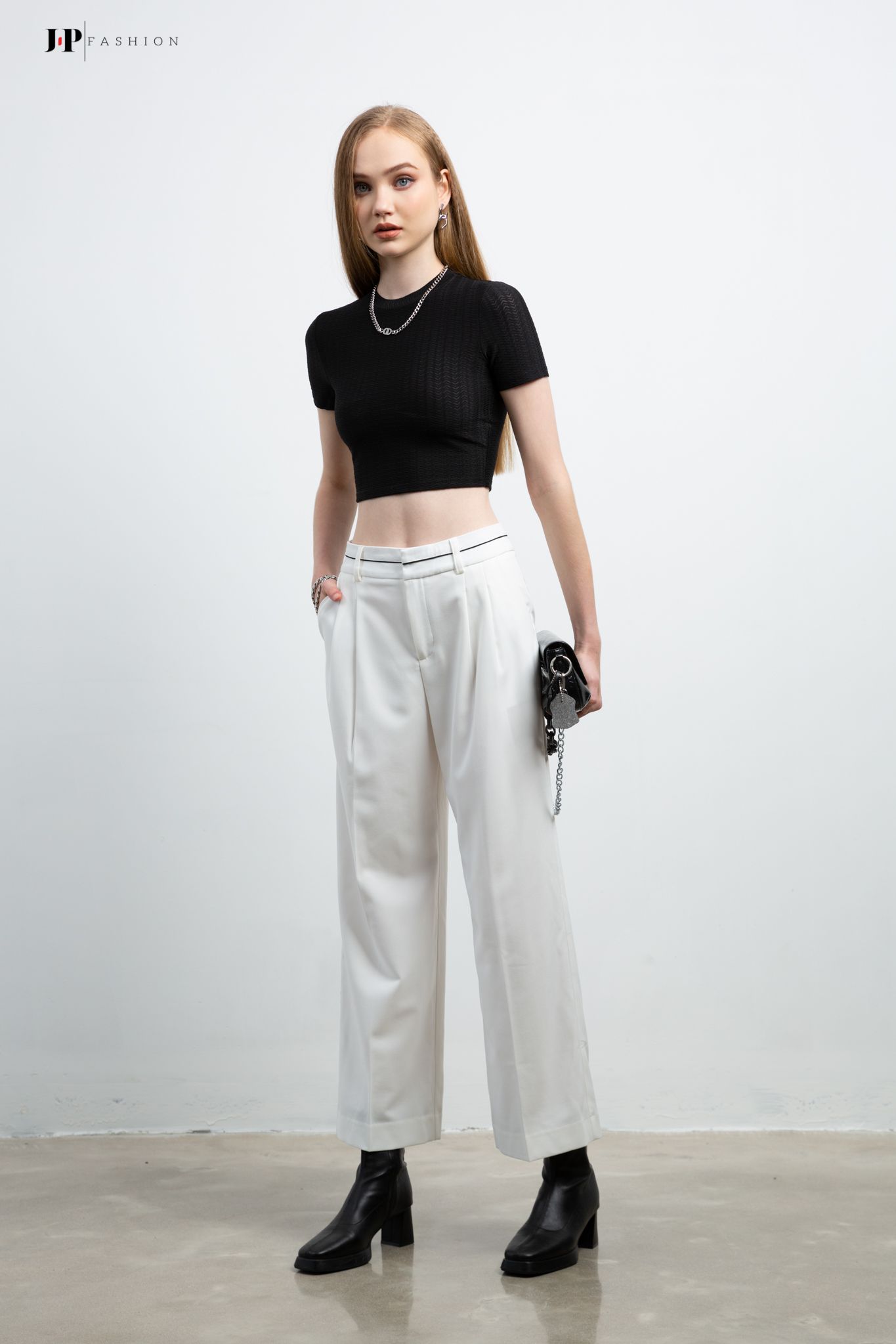 Áo thun croptop ngắn tay