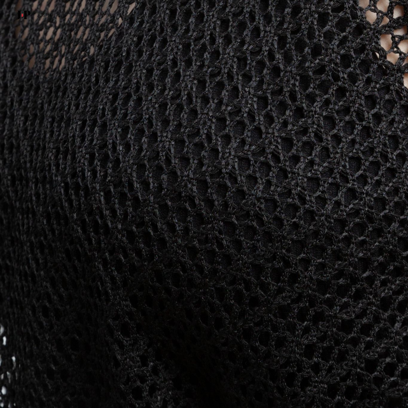 Áo thun lưới phối nón