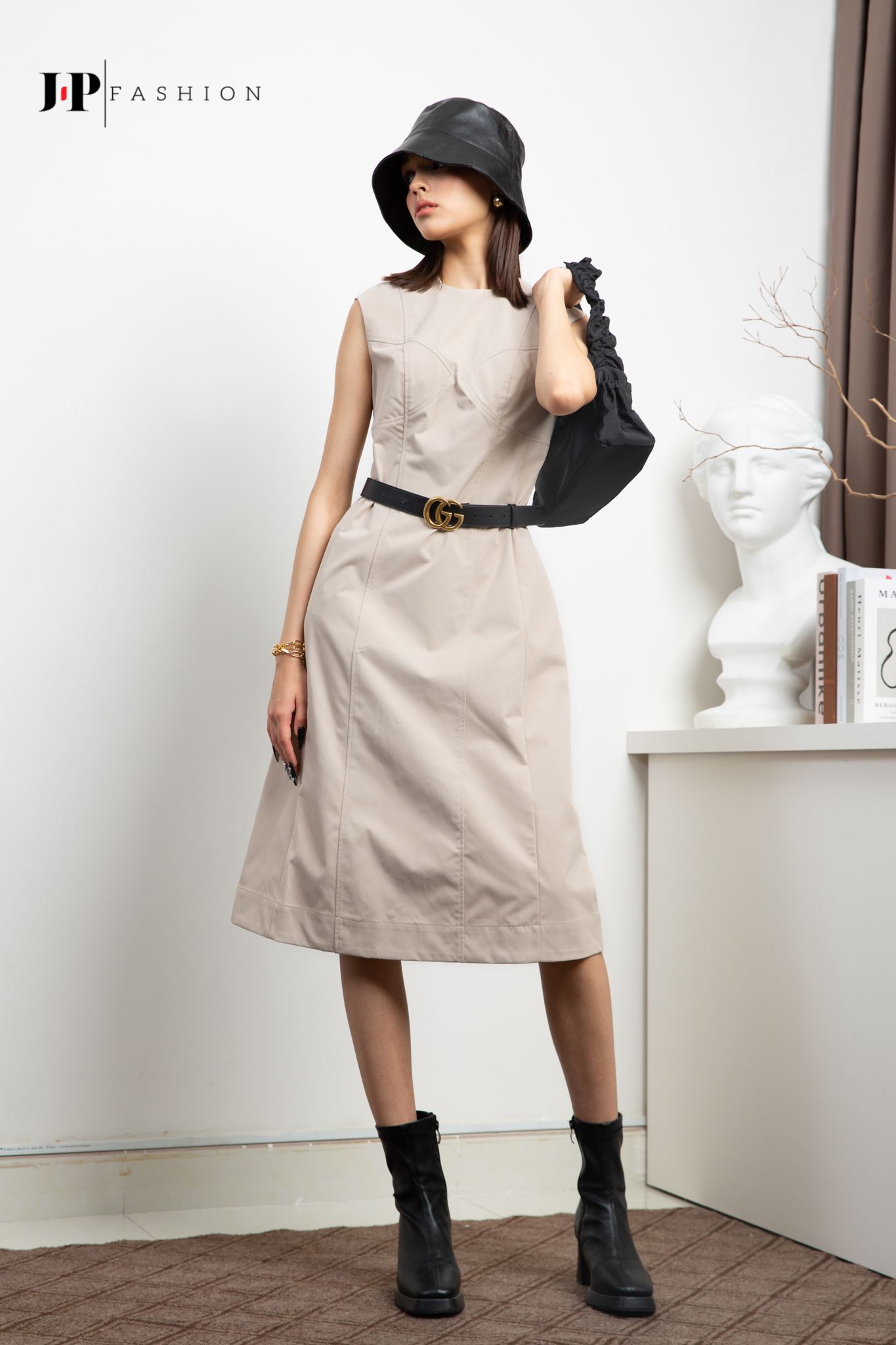 Đầm kiểu phom suông