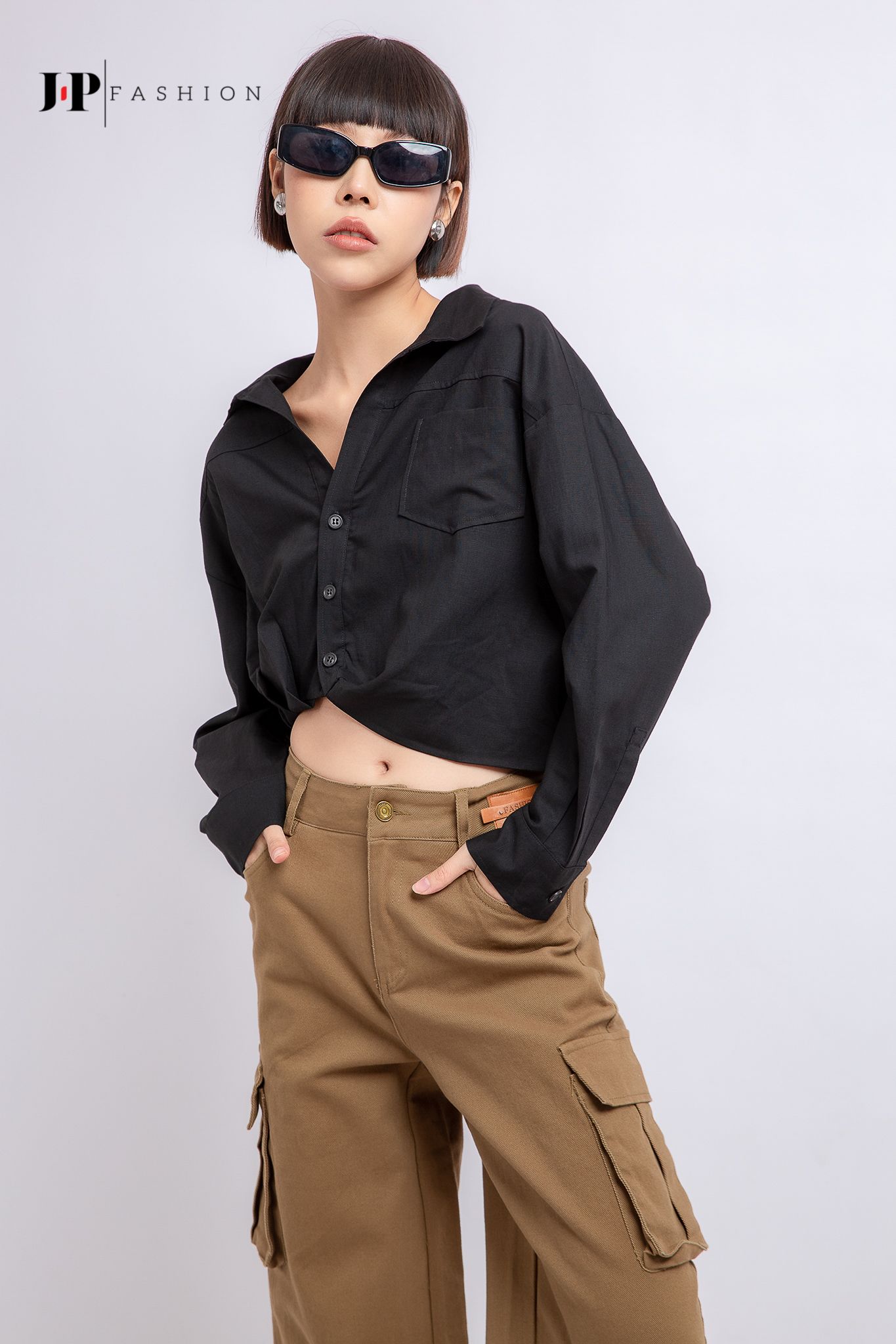 Áo sơ mi croptop