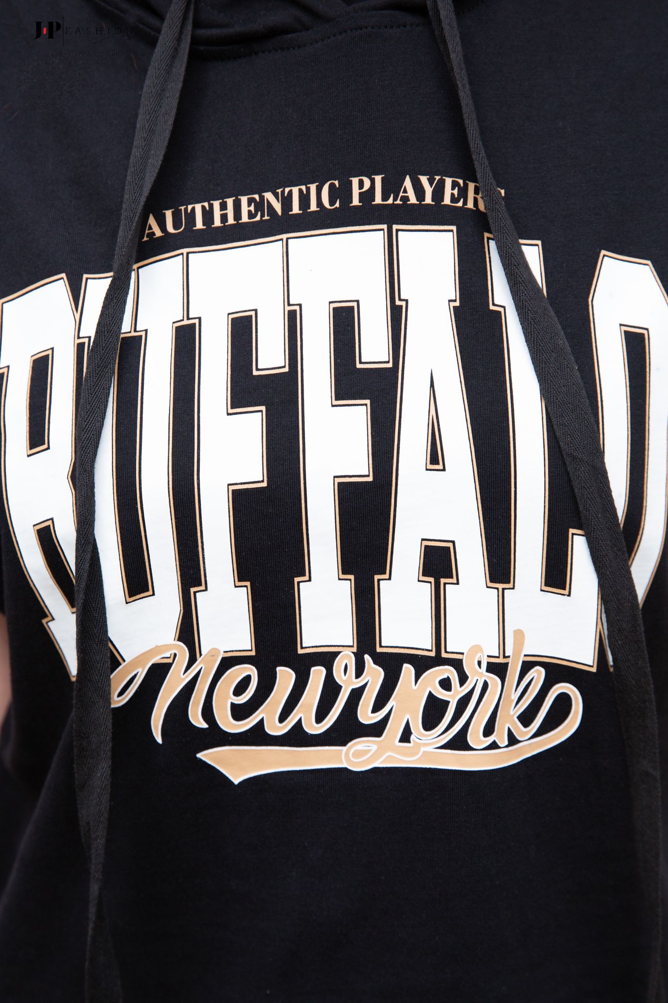 Áo thun nón sát nách