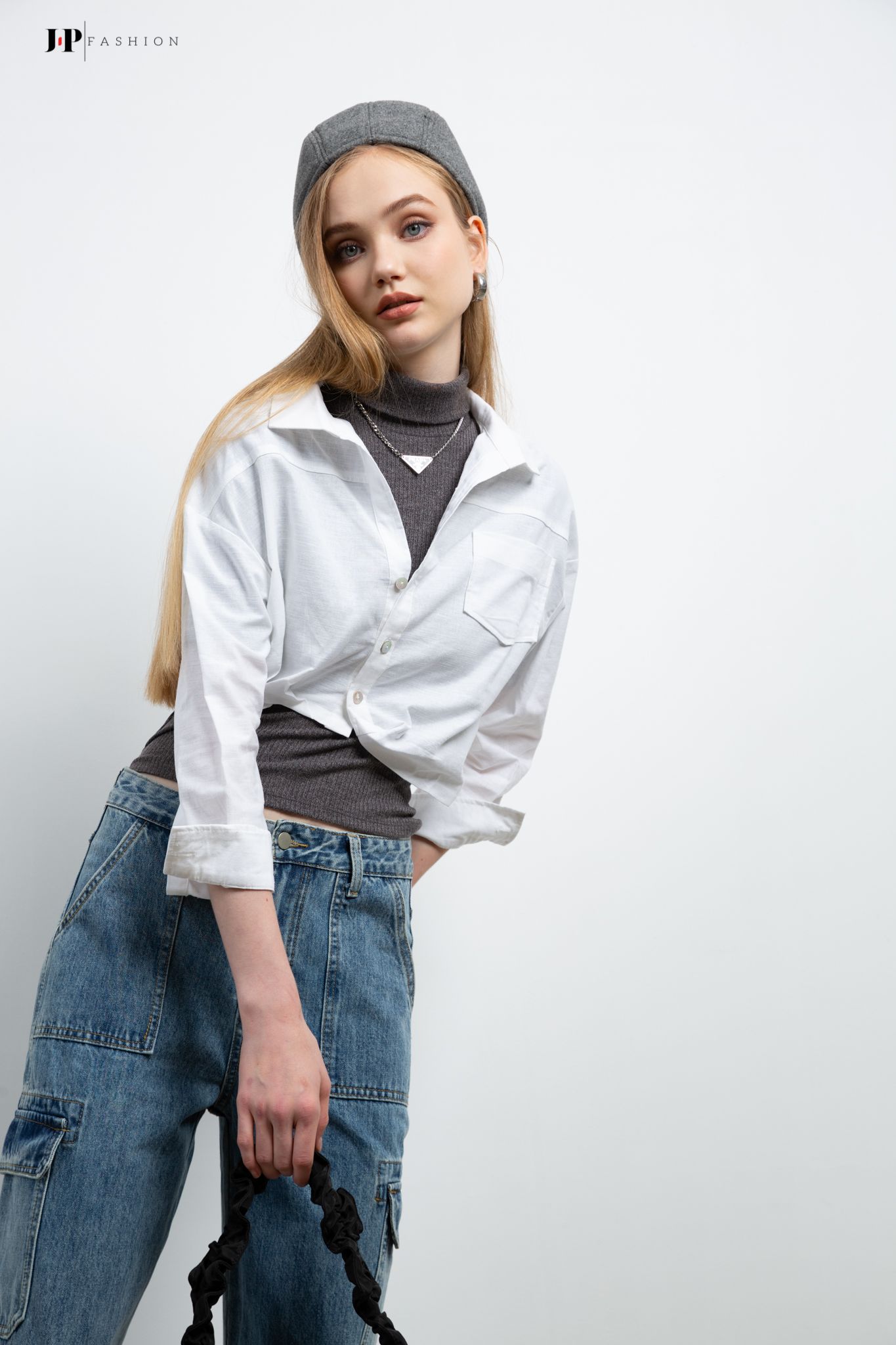 Áo sơ mi croptop dài tay