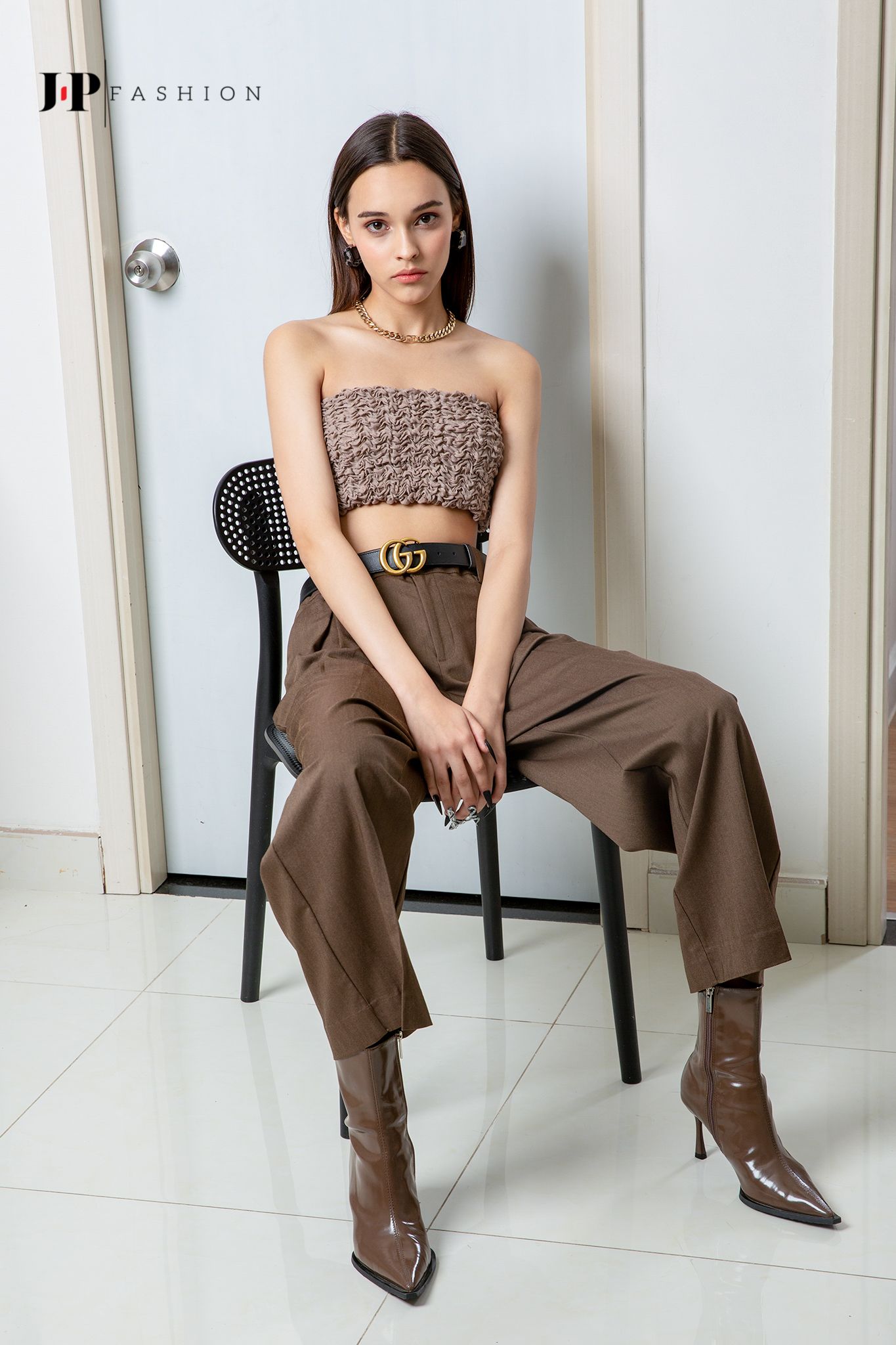 Quần kaki ống rộng