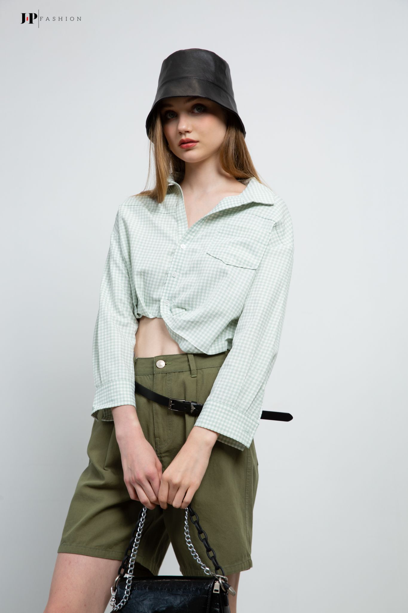 Áo sơ mi croptop dài tay