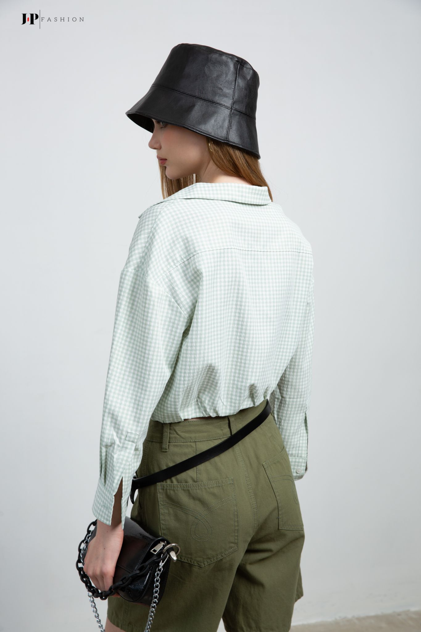 Áo sơ mi croptop dài tay
