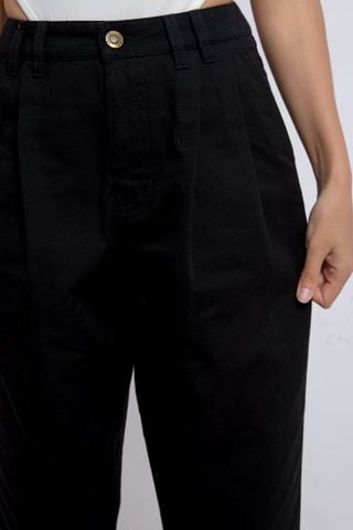 Quần baggy lửng