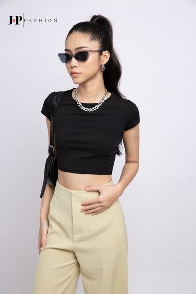 Áo thun croptop