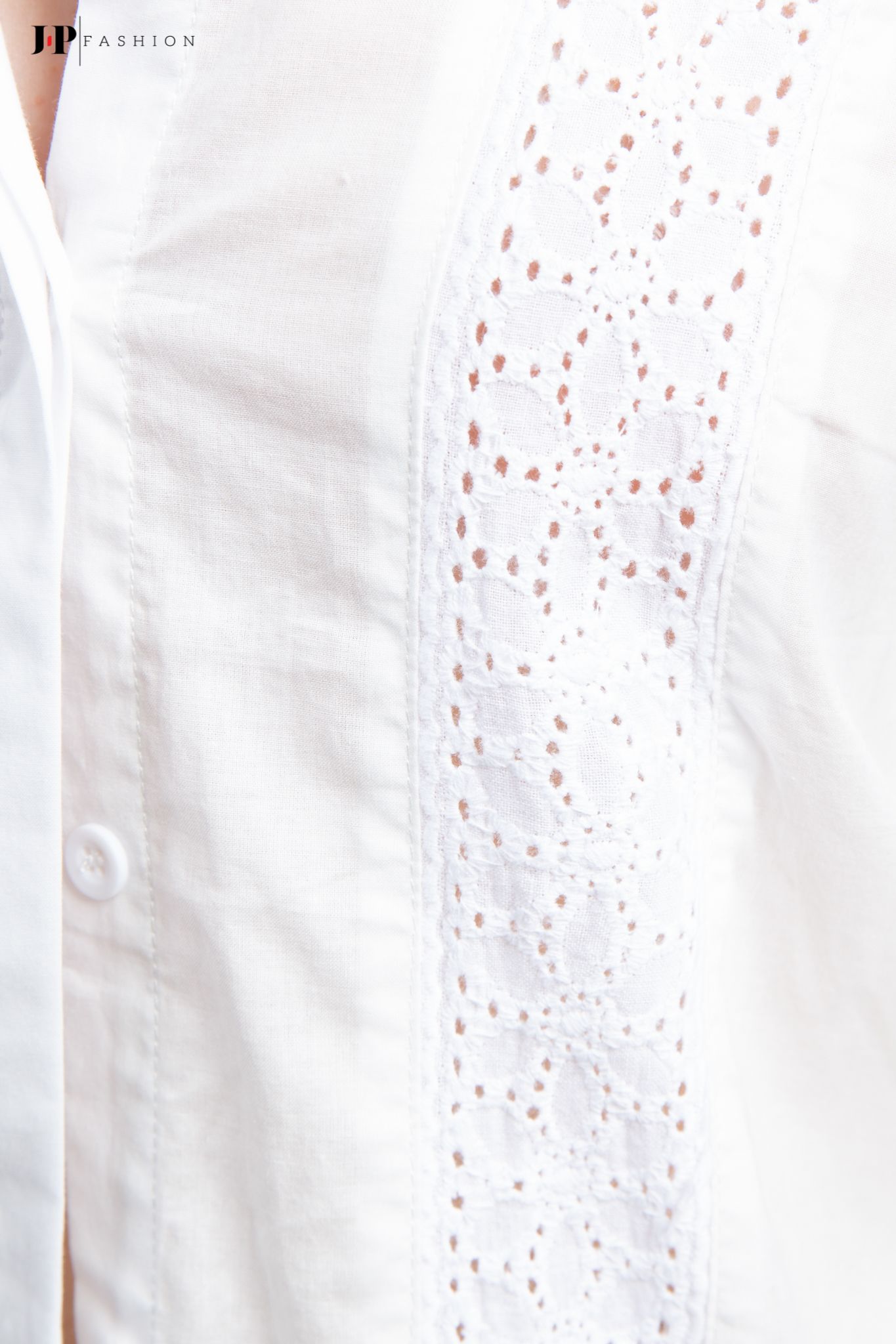 Sơ mi kiểu ngắn tay