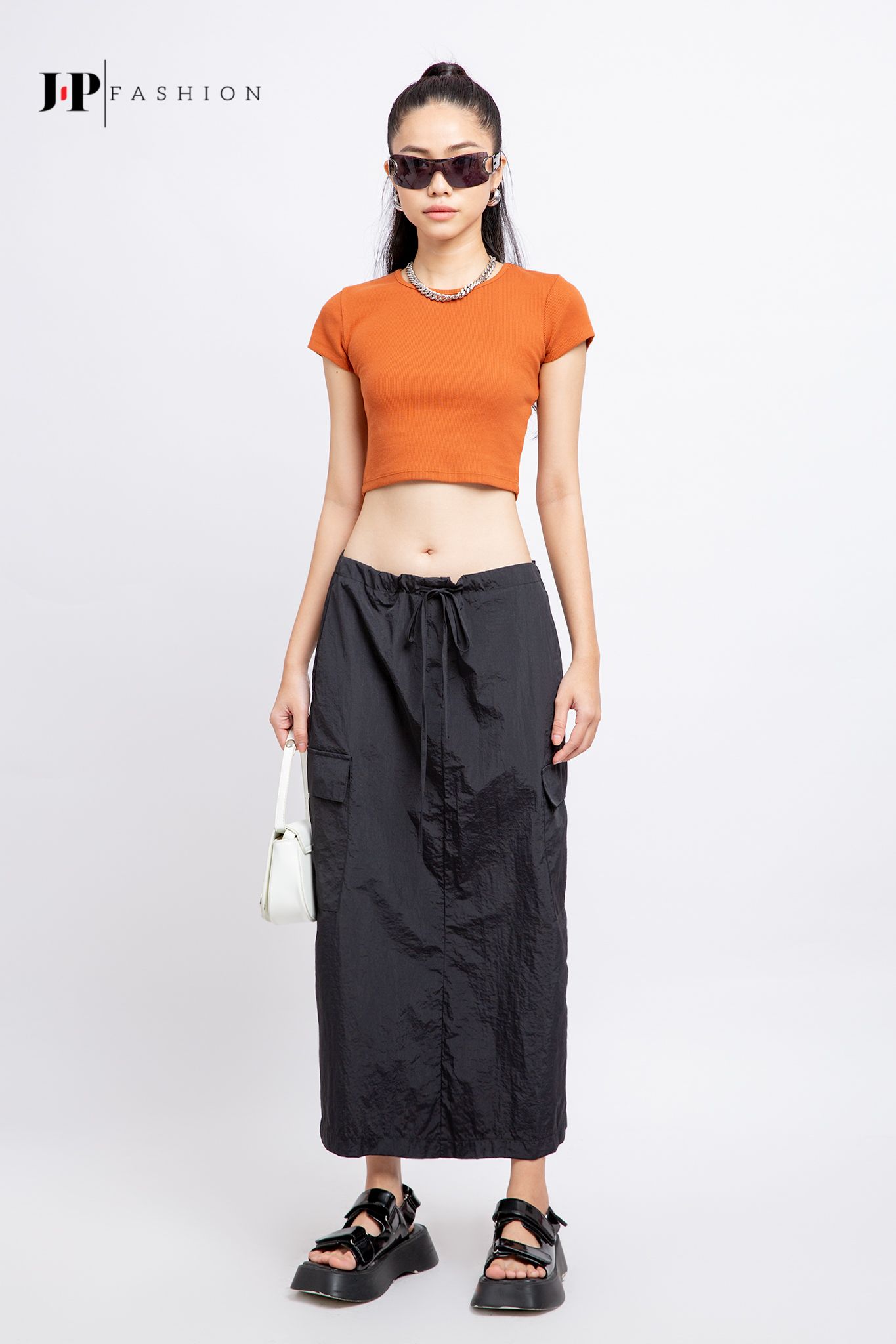 Áo thun croptop 10208140