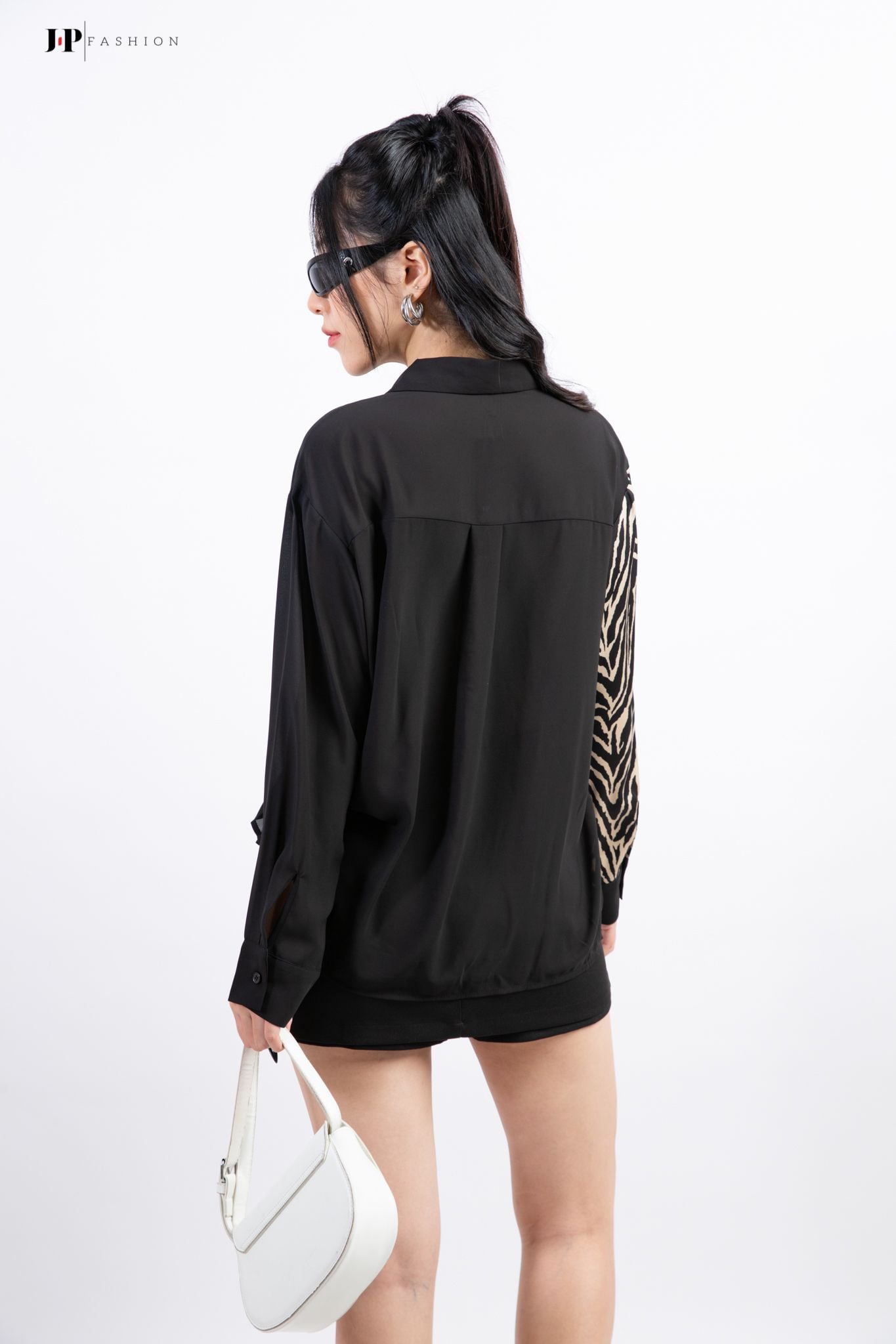 Sơ mi kiểu dài tay