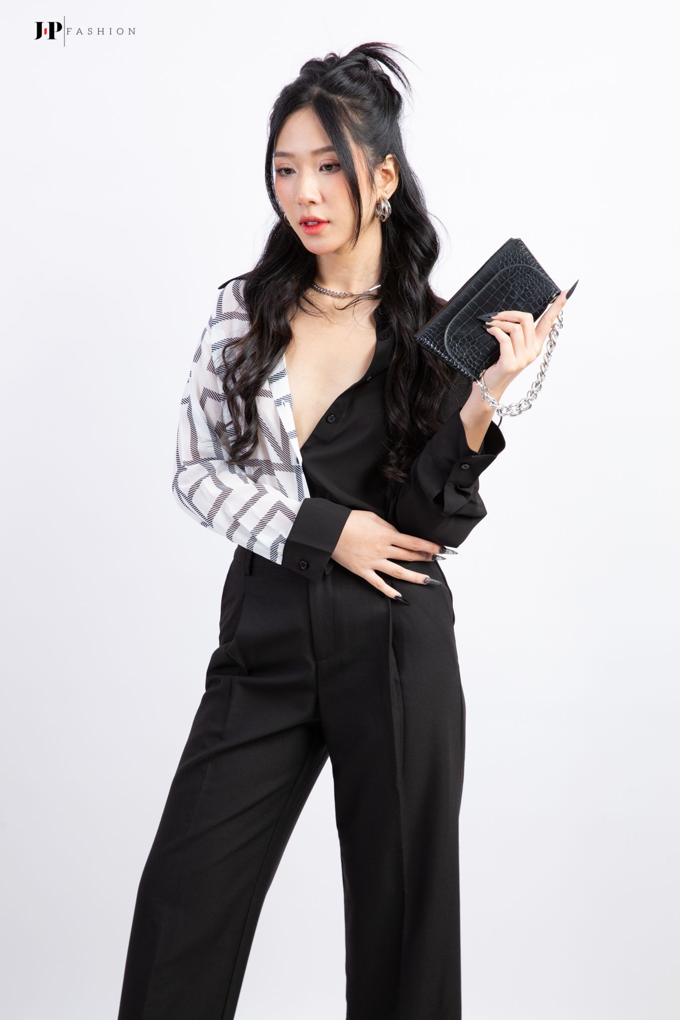 Sơ mi kiểu dài tay