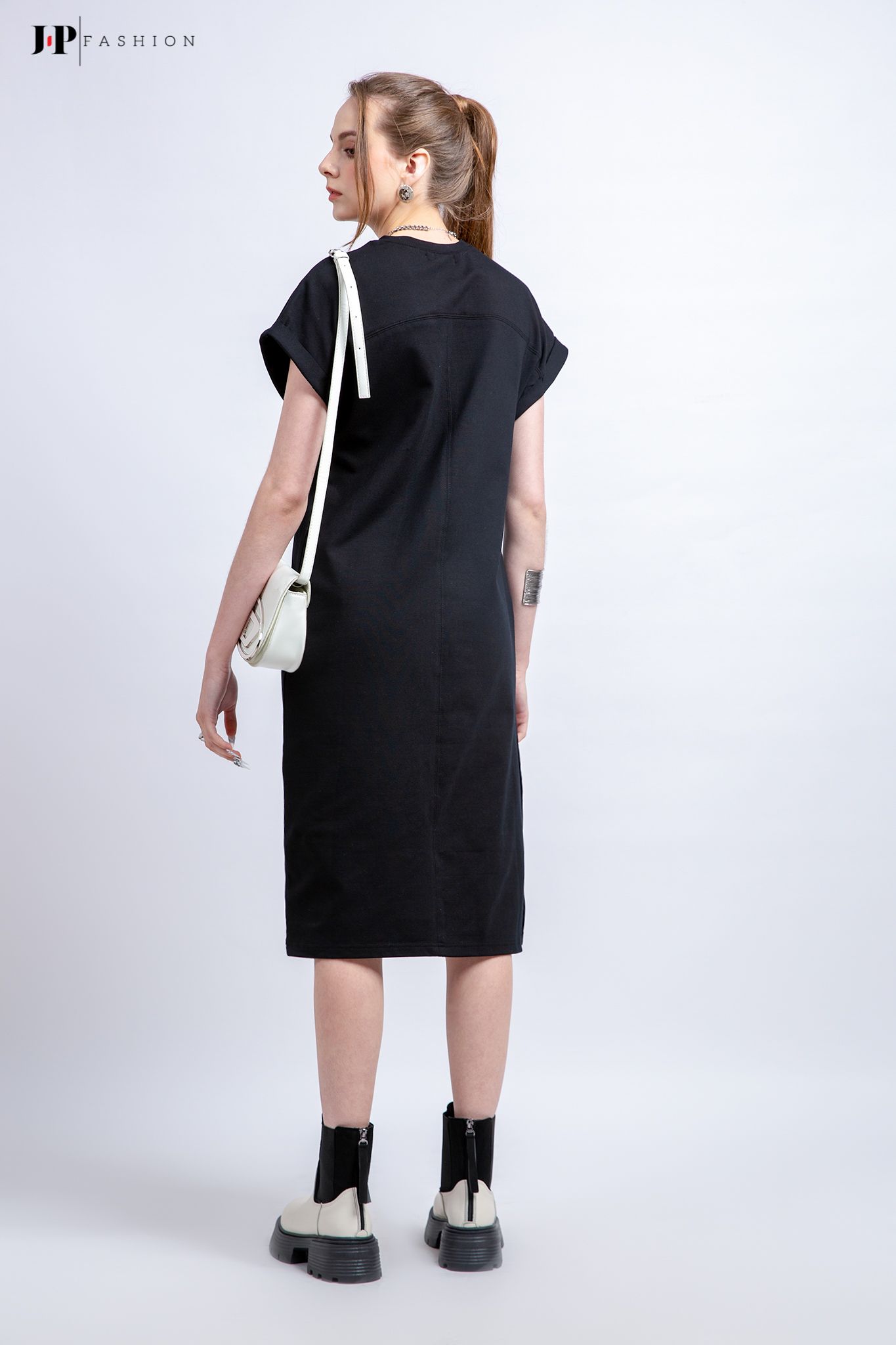 Đầm thun form suông