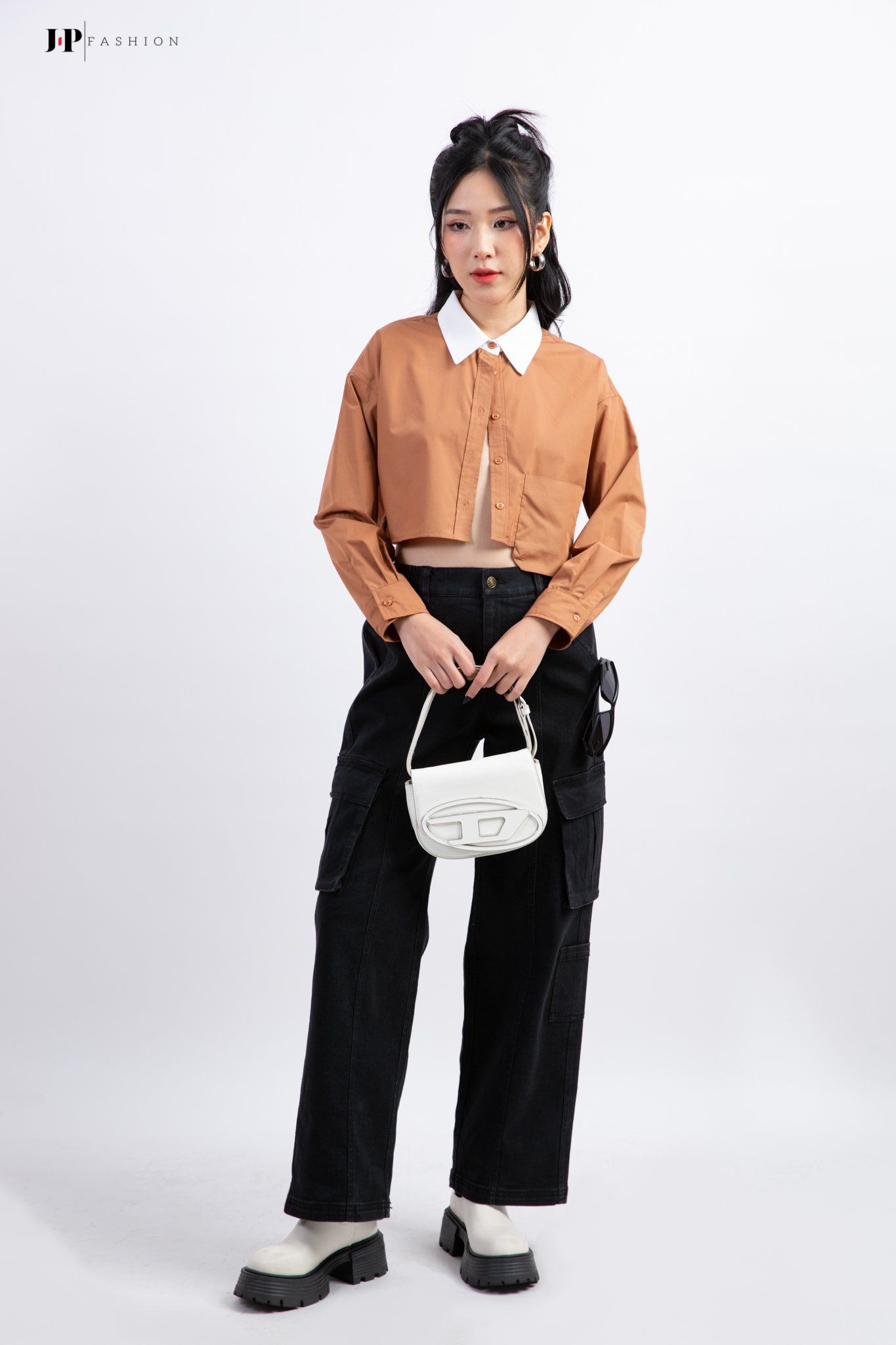 Sơ mi croptop dài tay