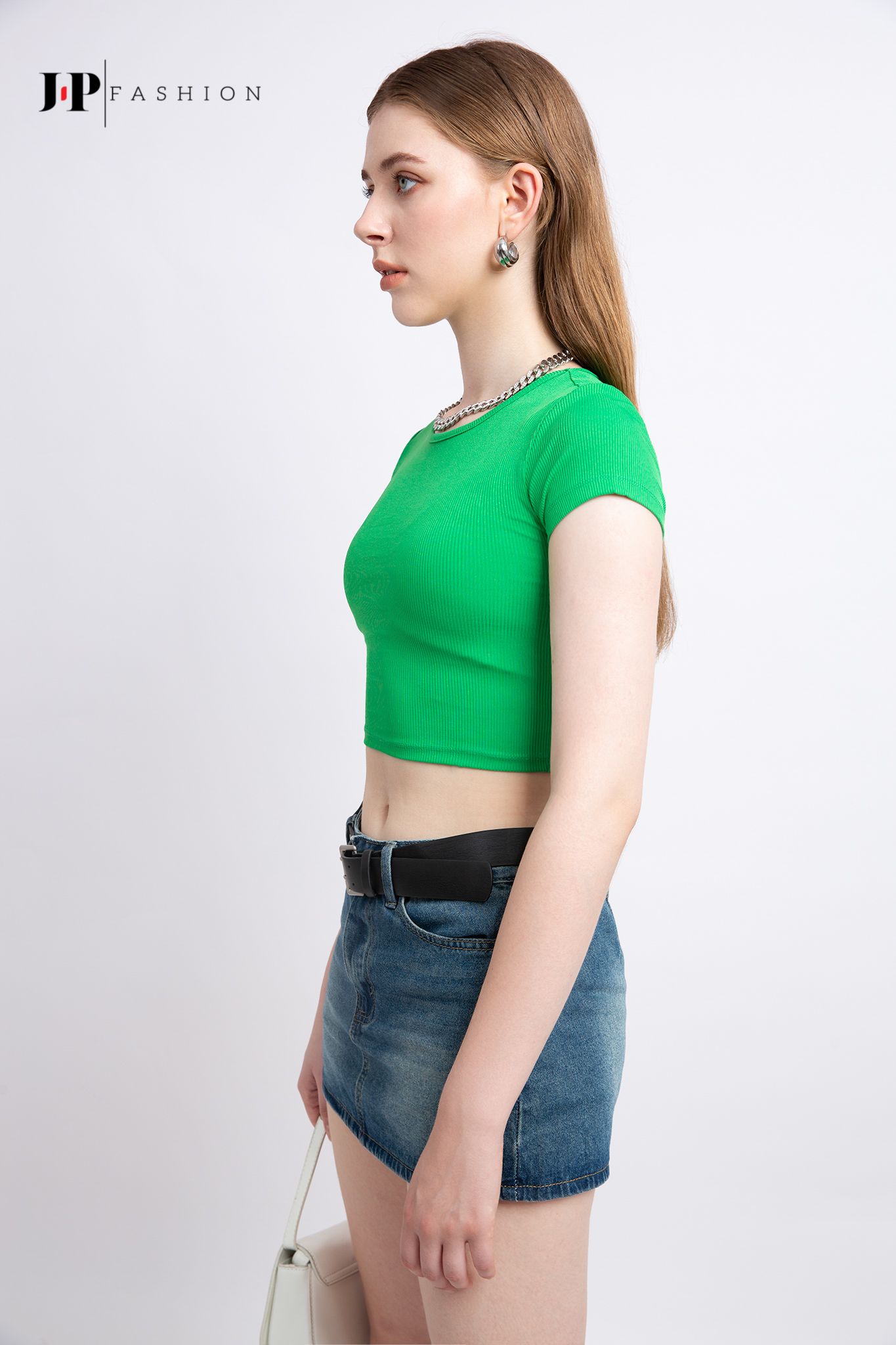  Áo thun croptop 