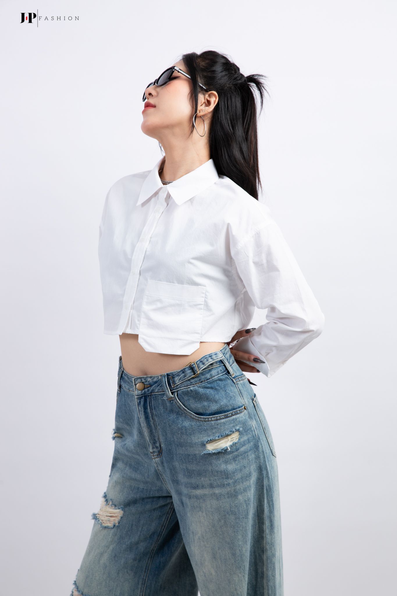 Sơ mi croptop dài tay