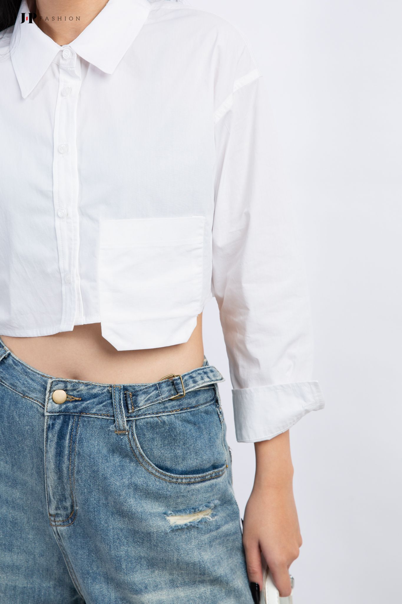 Sơ mi croptop dài tay
