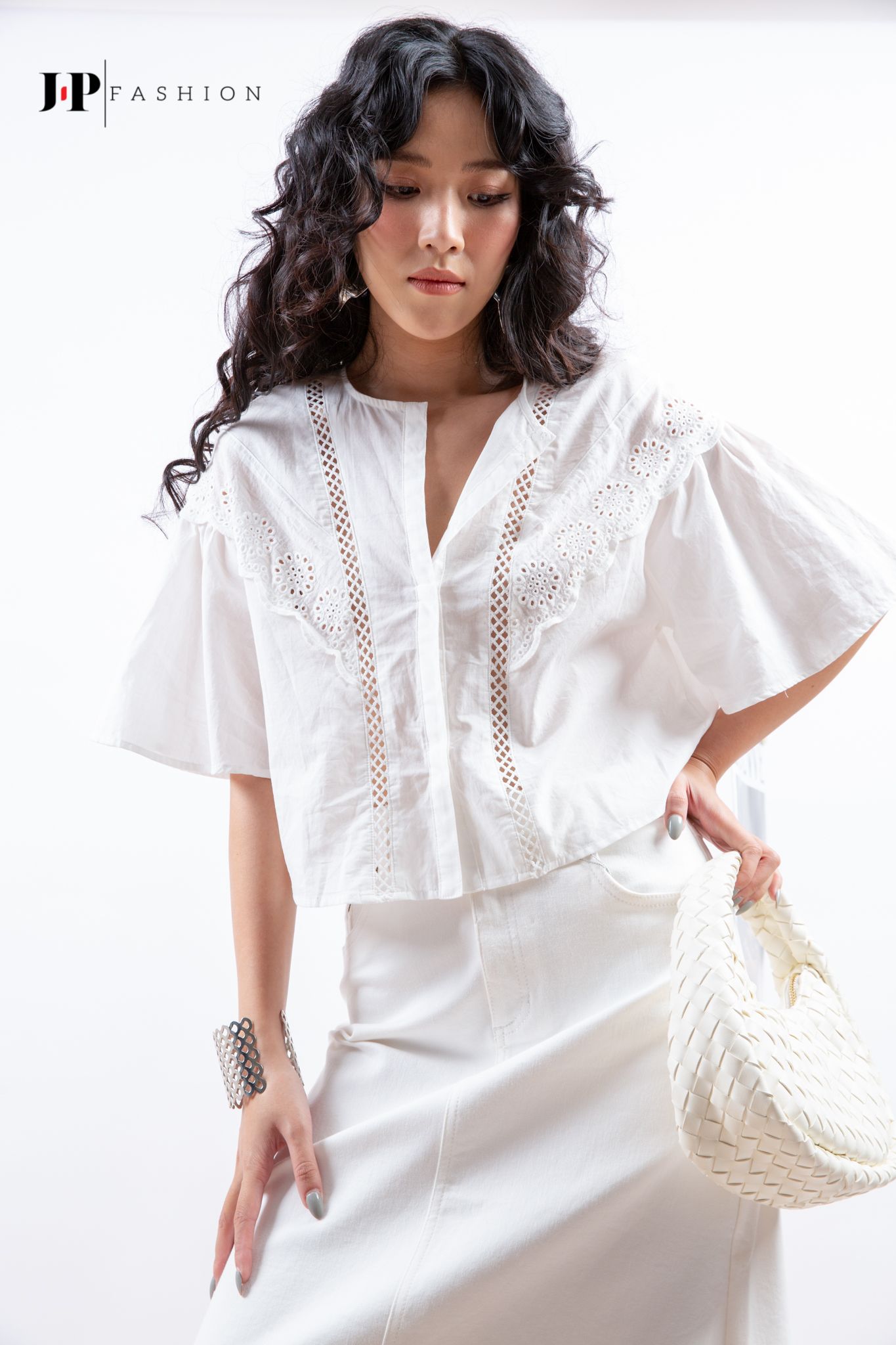 Sơ mi kiểu ngắn tay