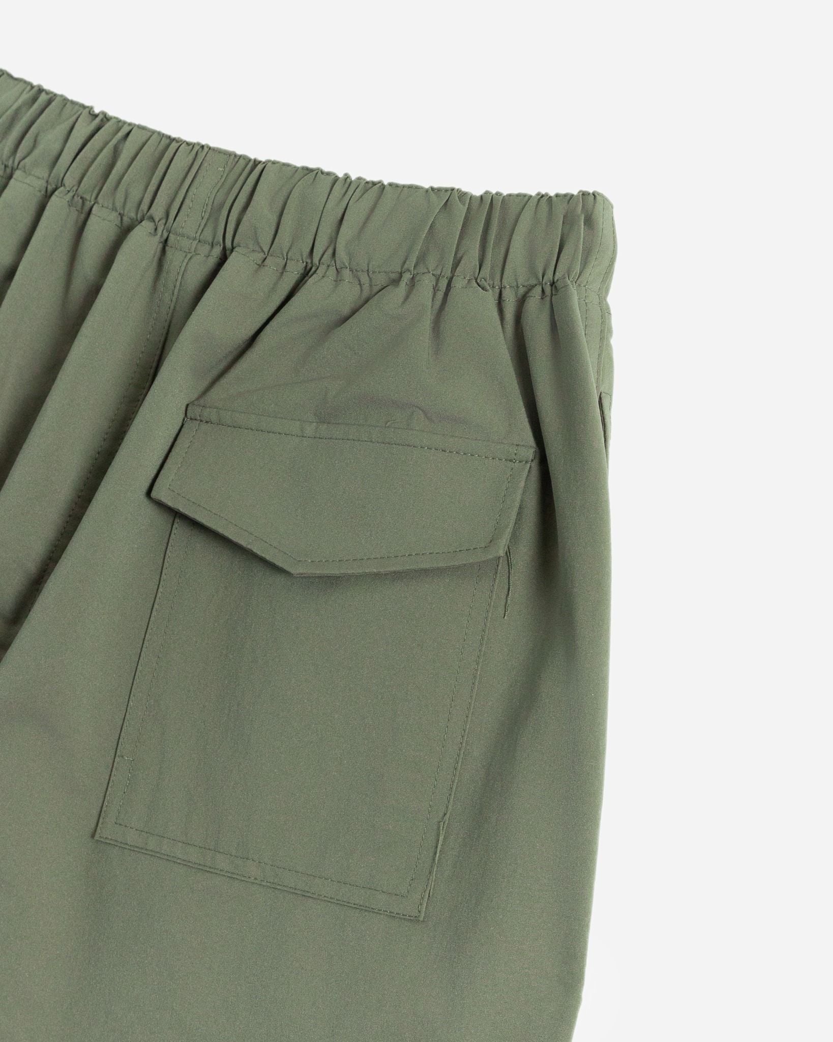 Quần Dù Ống Suông Dây Rút 19211802