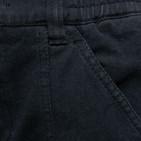 Quần kaki ống suông