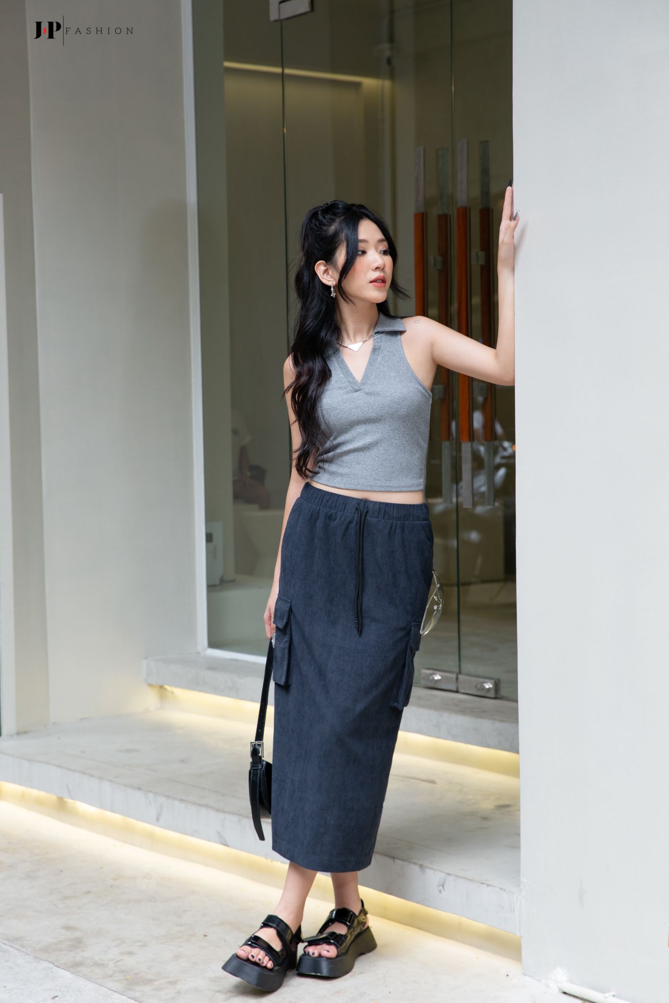Váy midi nữ