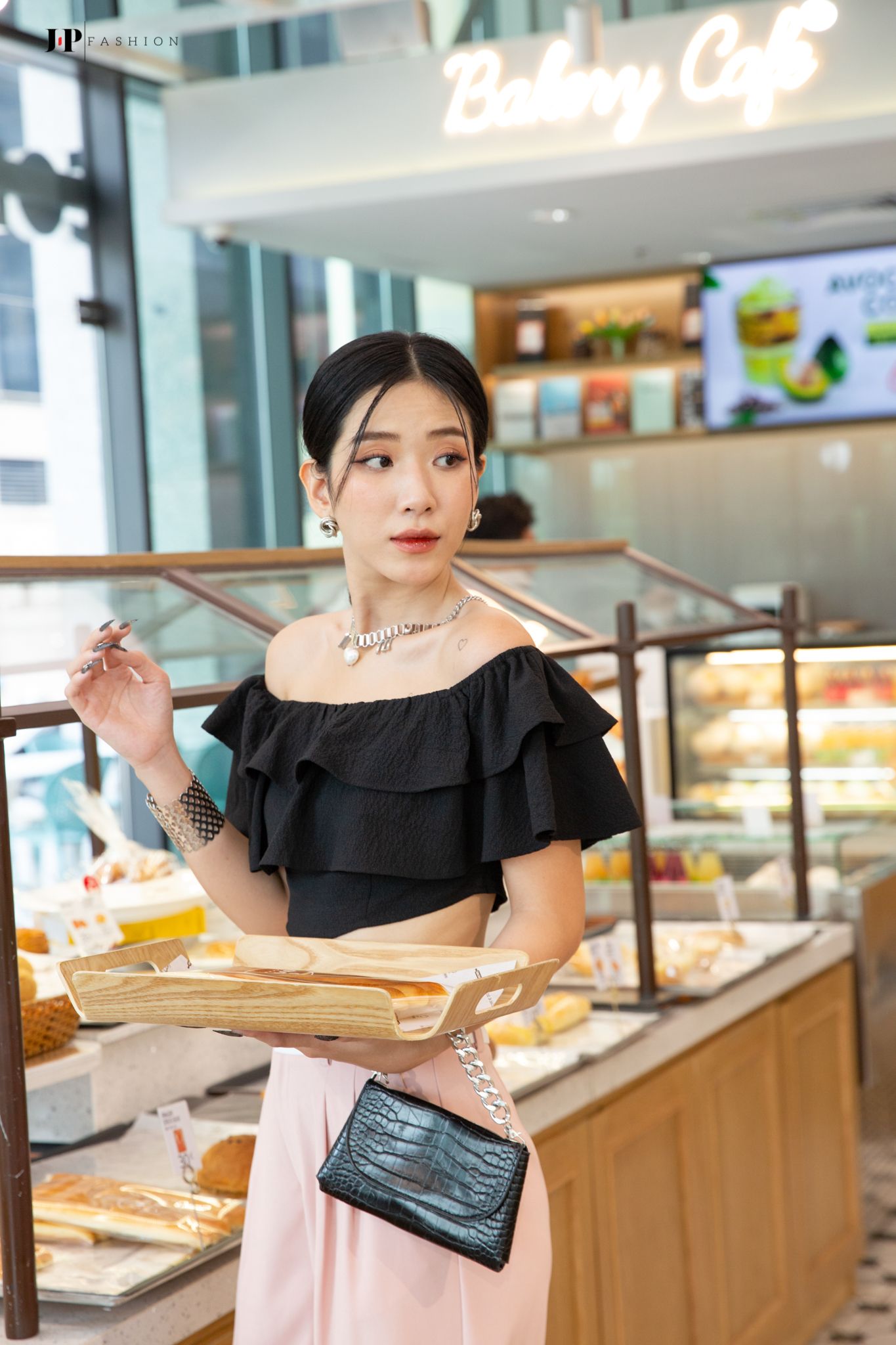 Áo kiểu bẹt vai