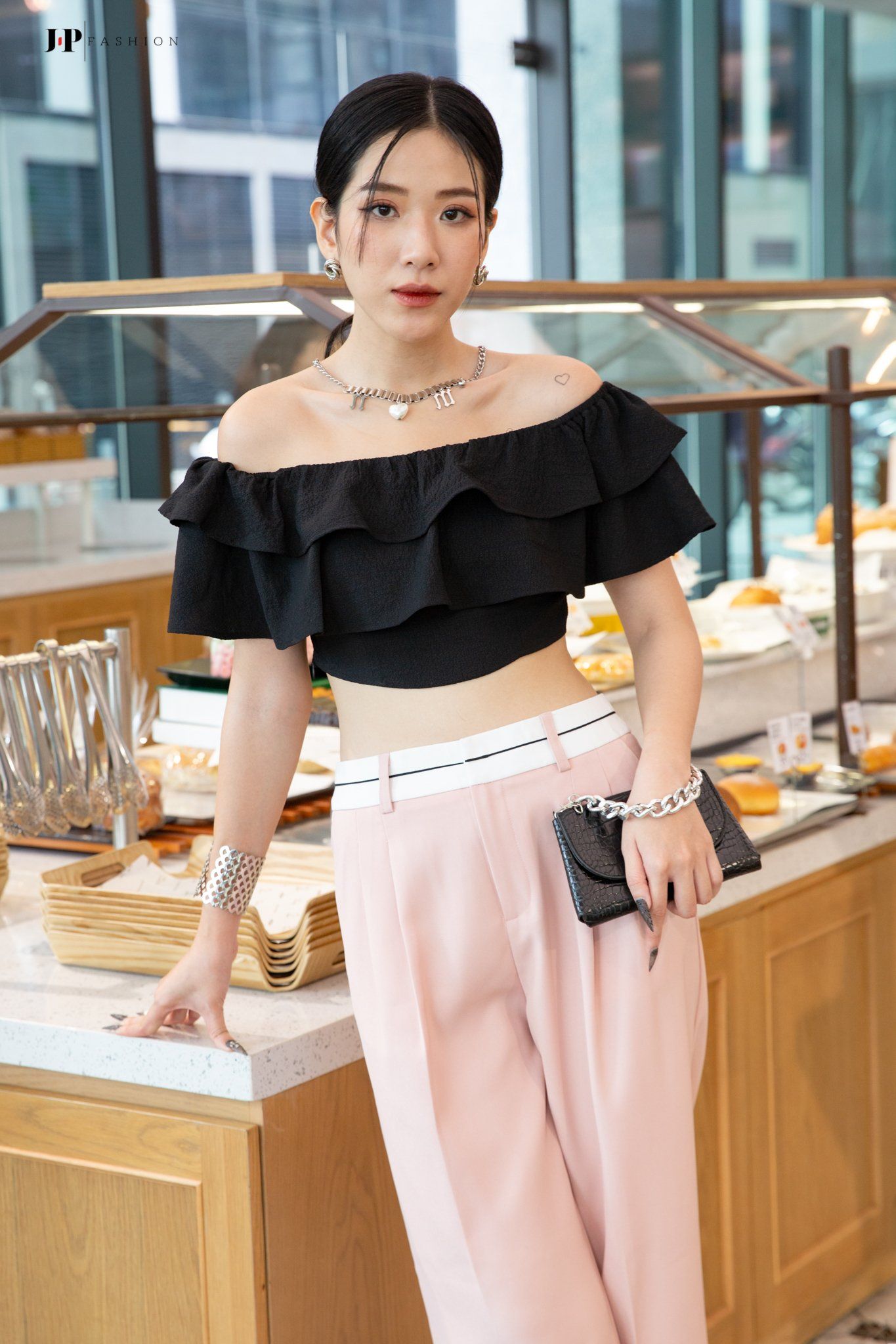 Áo kiểu bẹt vai